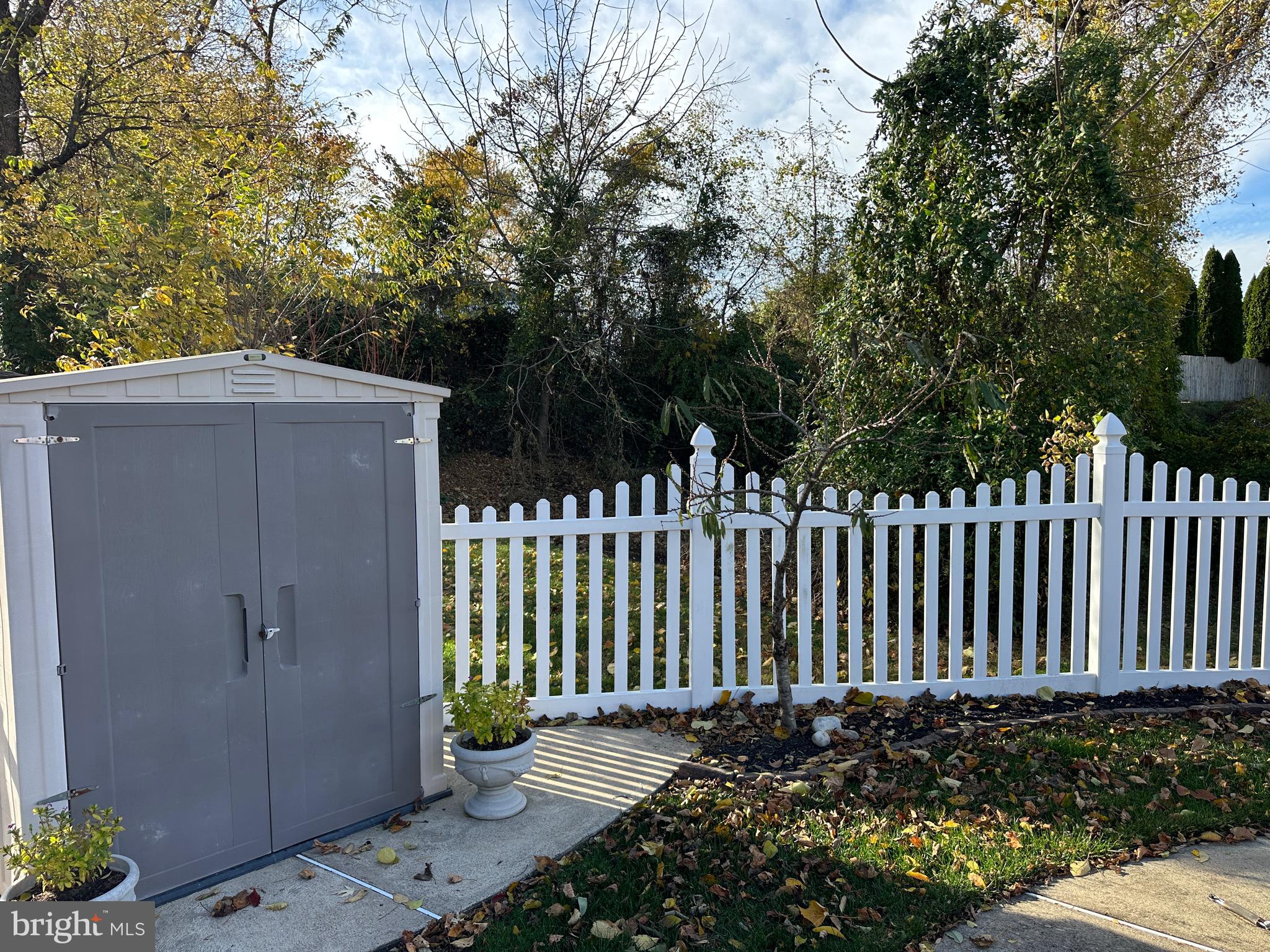 NESHAMINY VALLEY - Residential