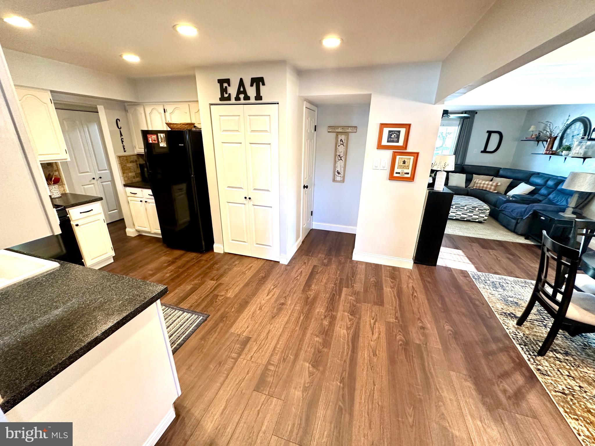 NESHAMINY VALLEY - Residential