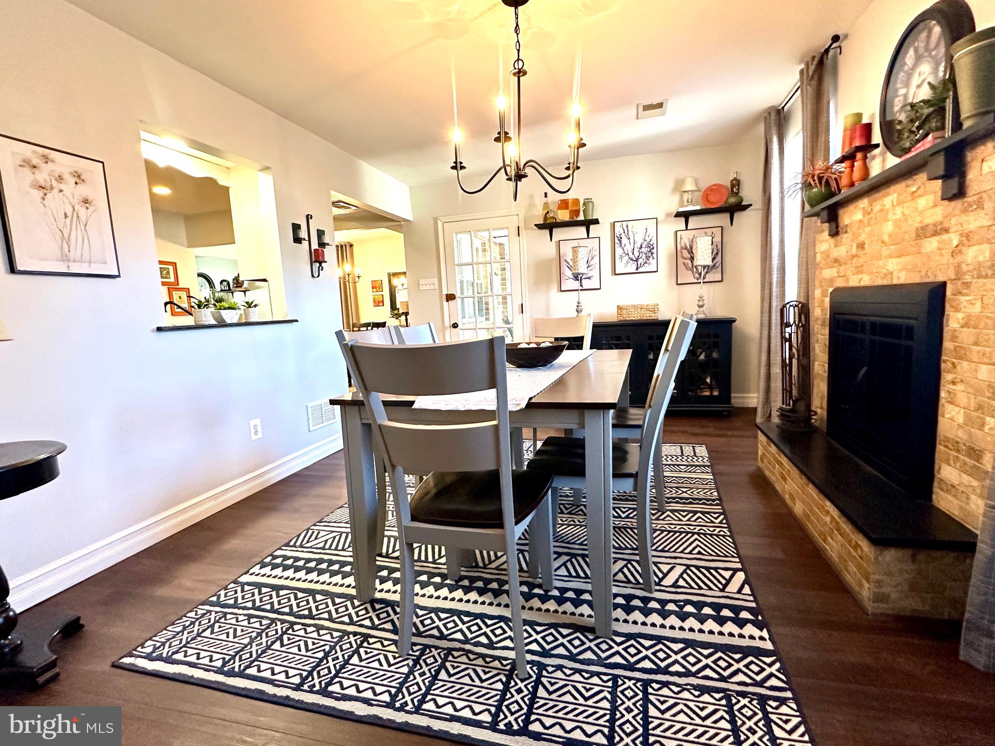 NESHAMINY VALLEY - Residential