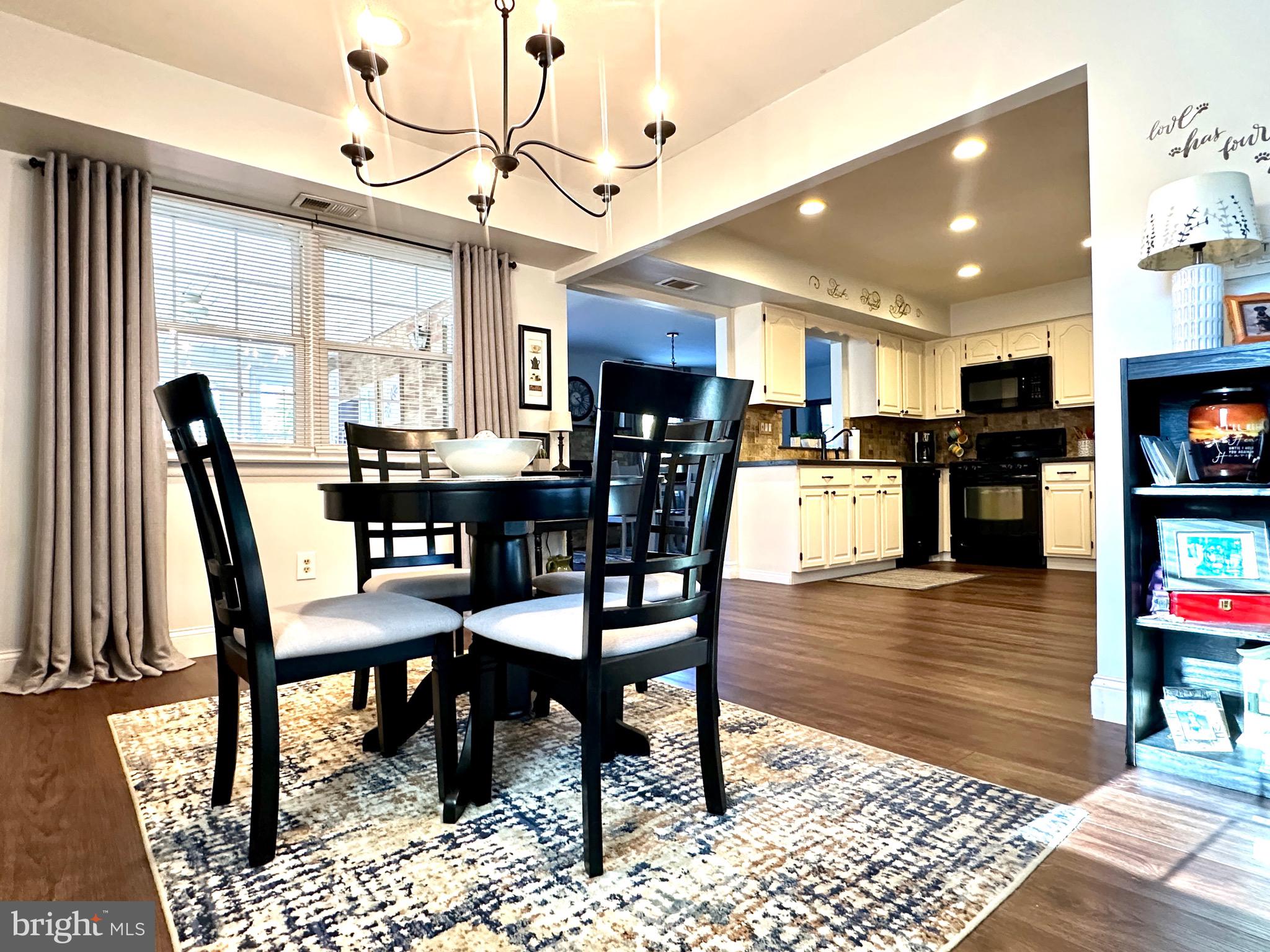 NESHAMINY VALLEY - Residential