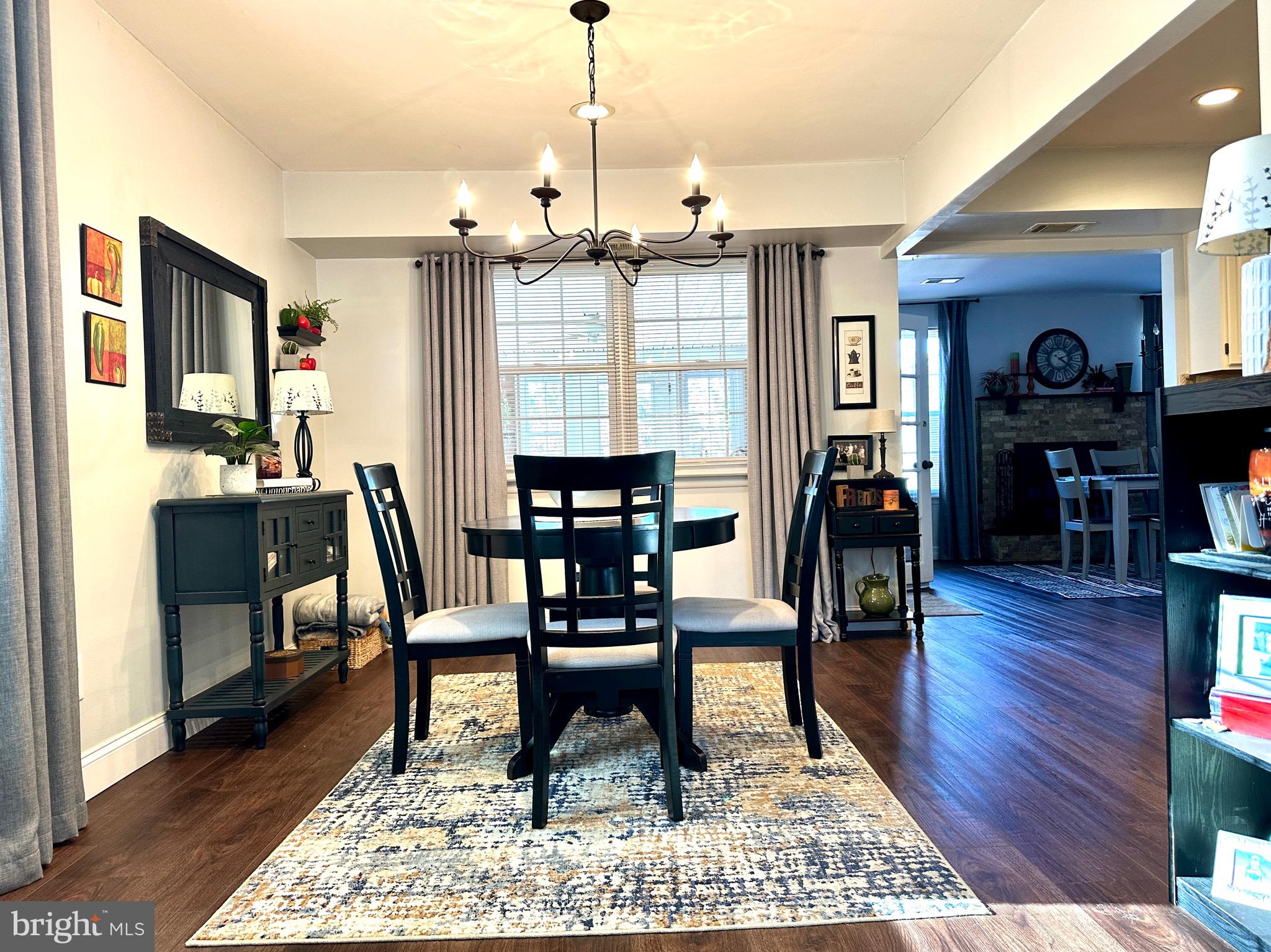 NESHAMINY VALLEY - Residential