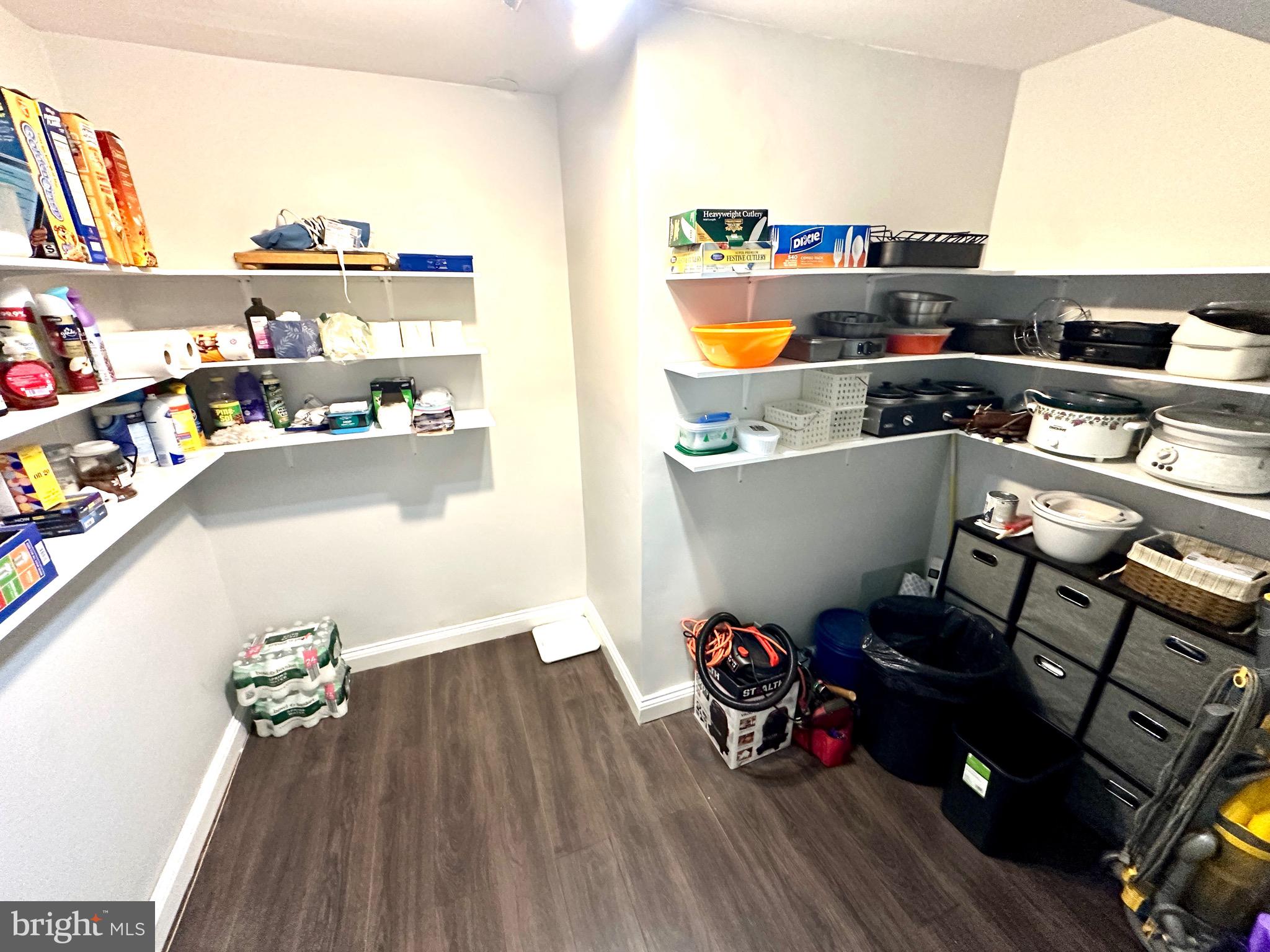 NESHAMINY VALLEY - Residential