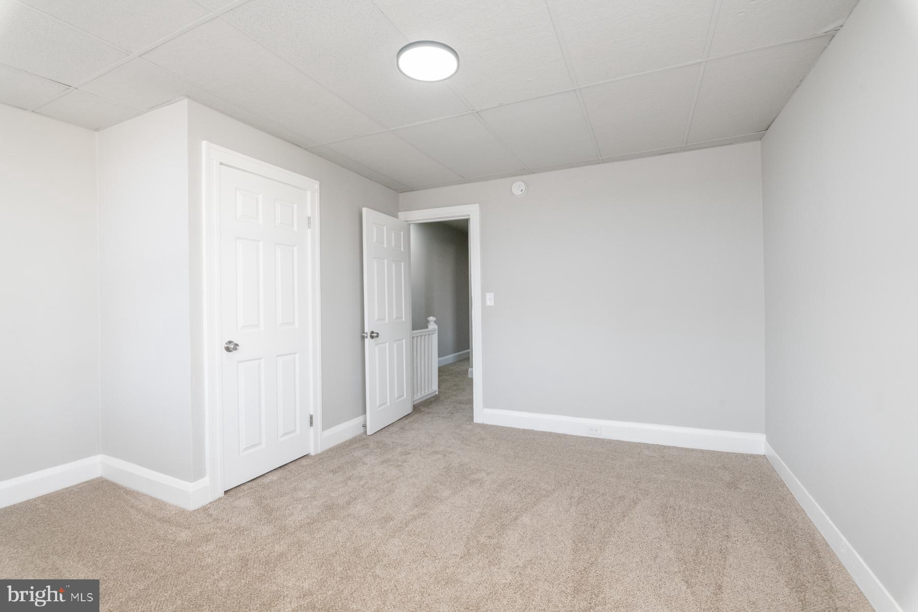 MADISON EASTEND - Residential