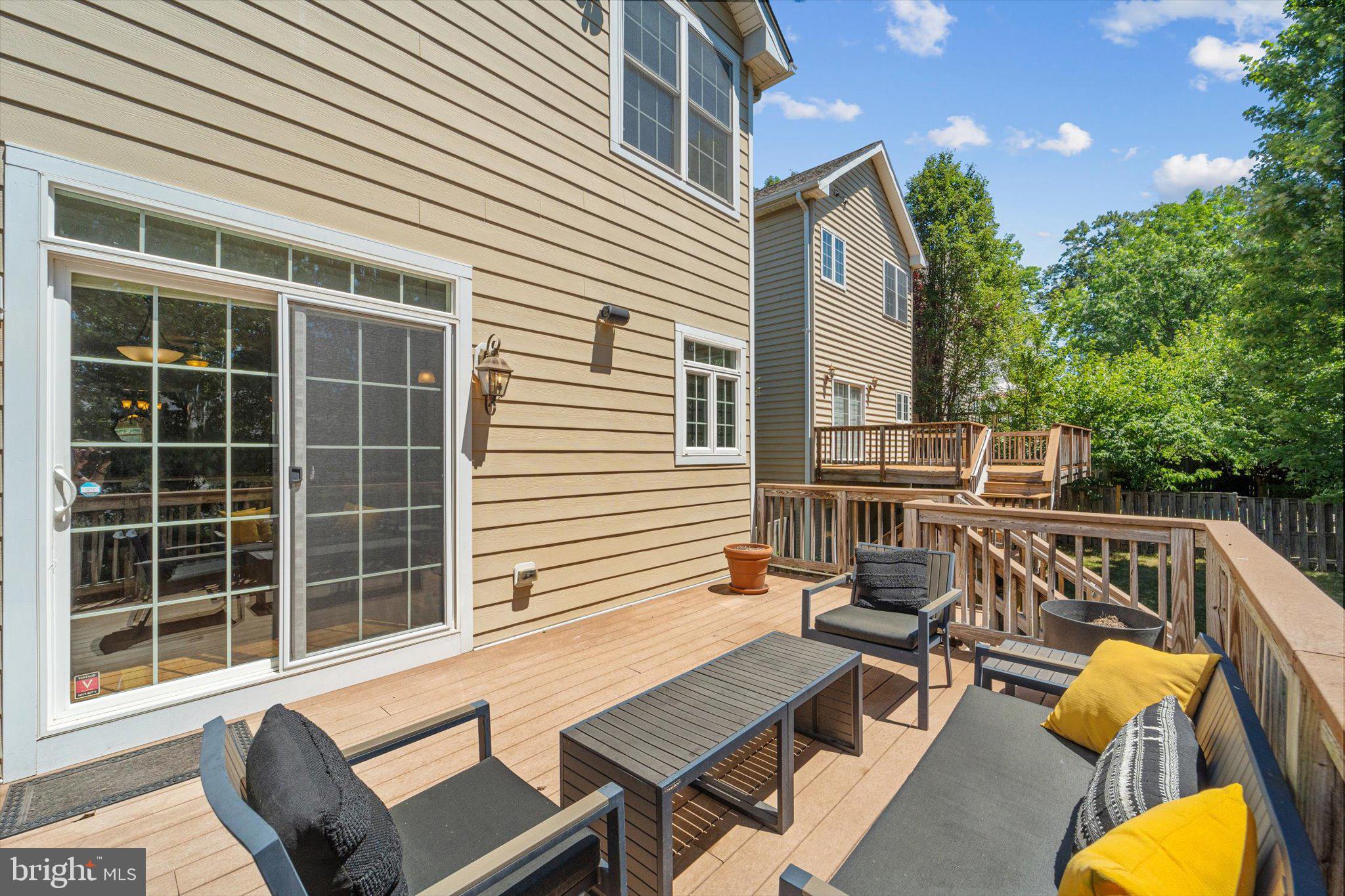 ELLISON HEIGHTS - Residential