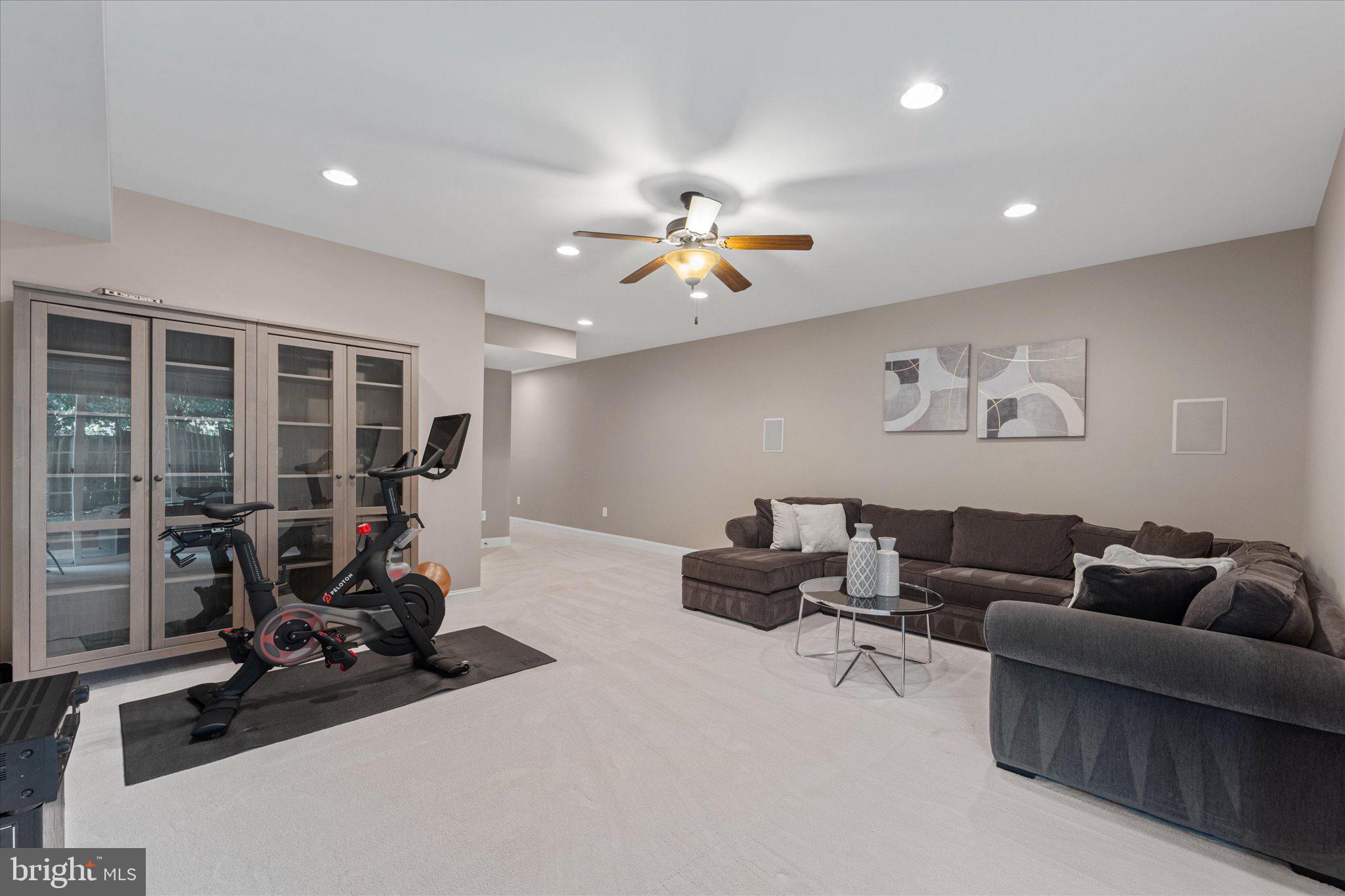 ELLISON HEIGHTS - Residential