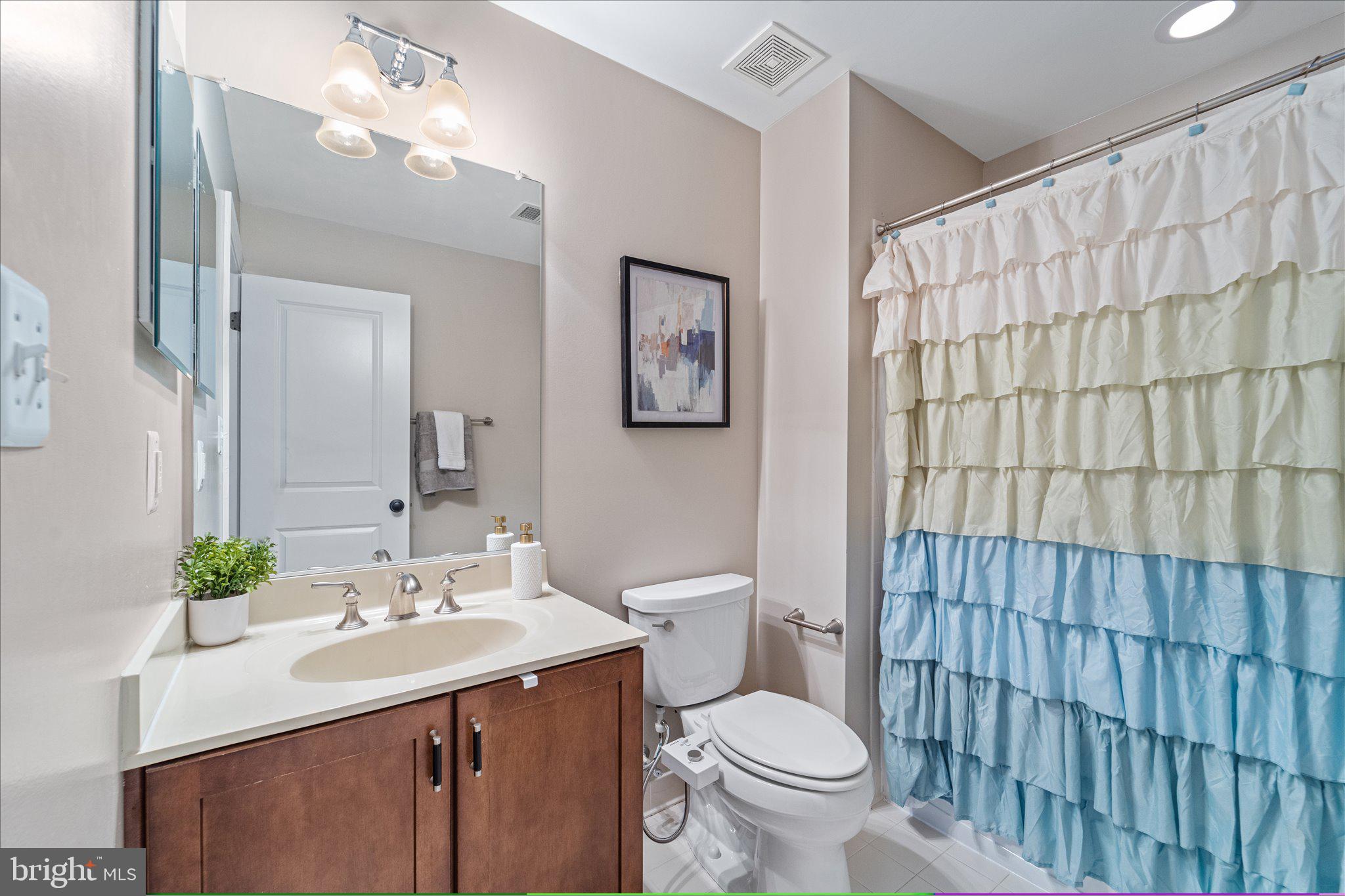 ELLISON HEIGHTS - Residential