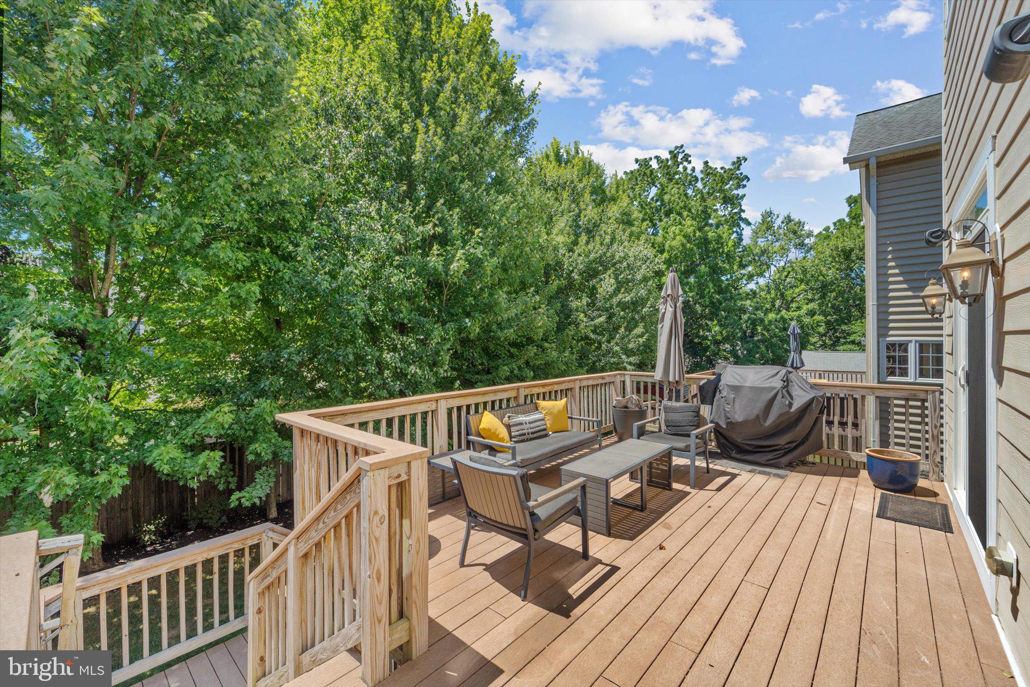 ELLISON HEIGHTS - Residential