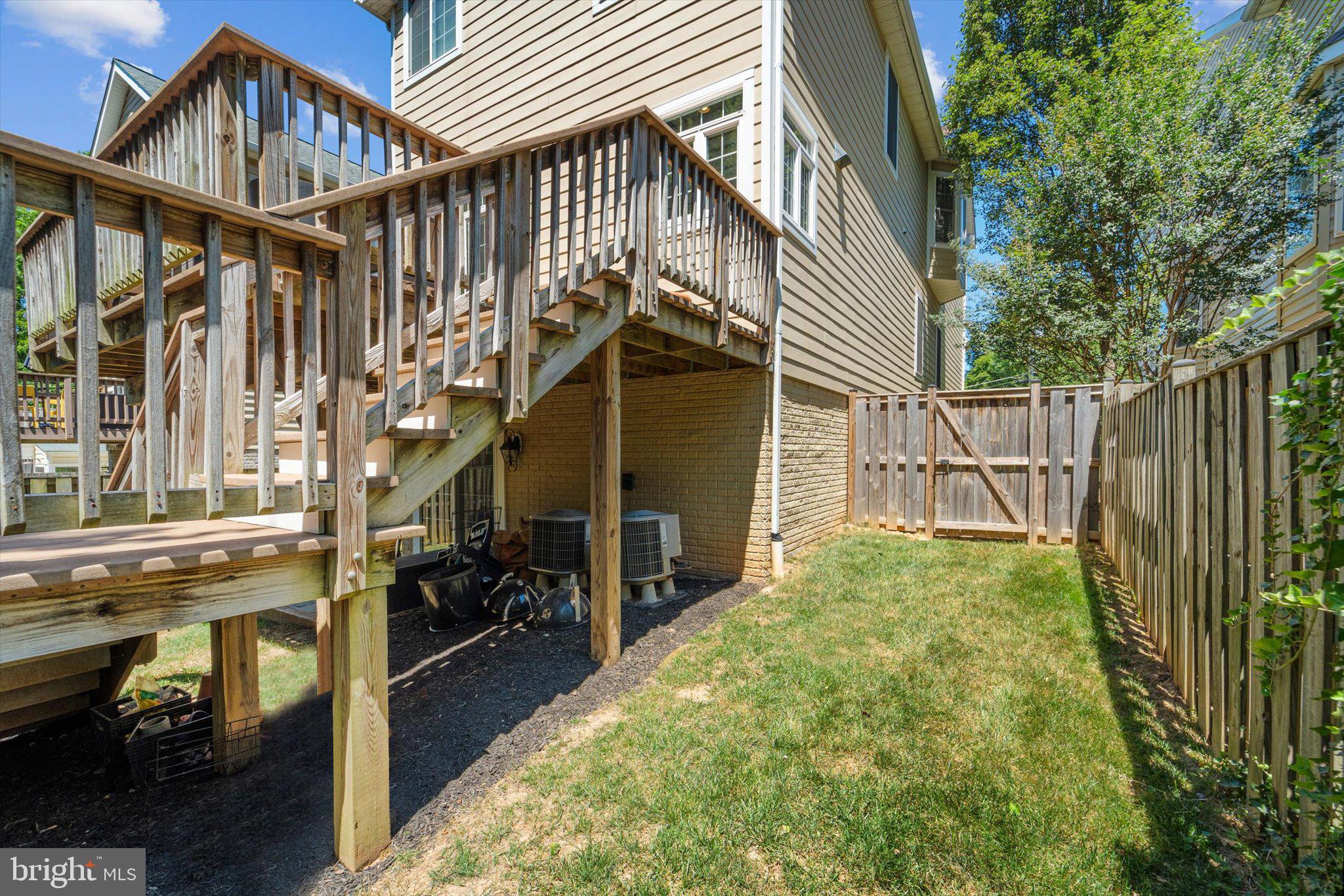 ELLISON HEIGHTS - Residential