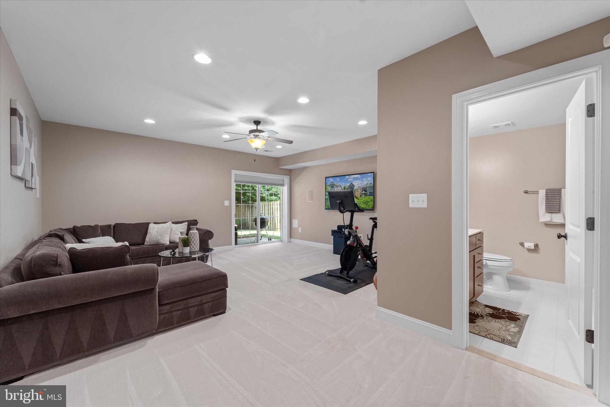 ELLISON HEIGHTS - Residential