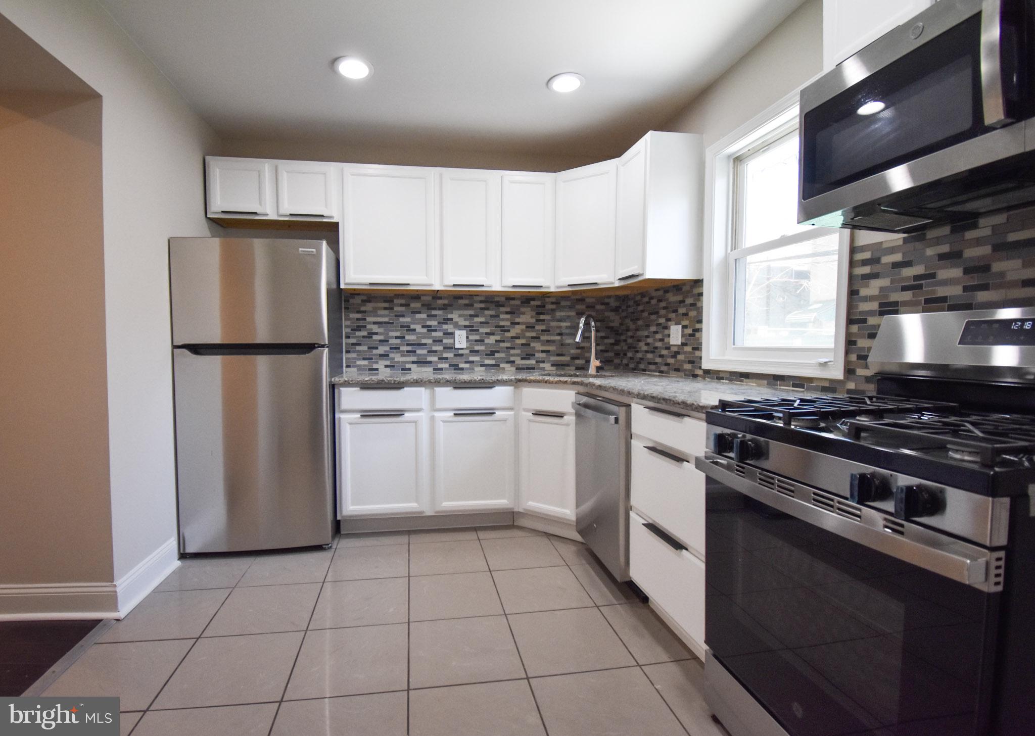 POINT BREEZE - Residential