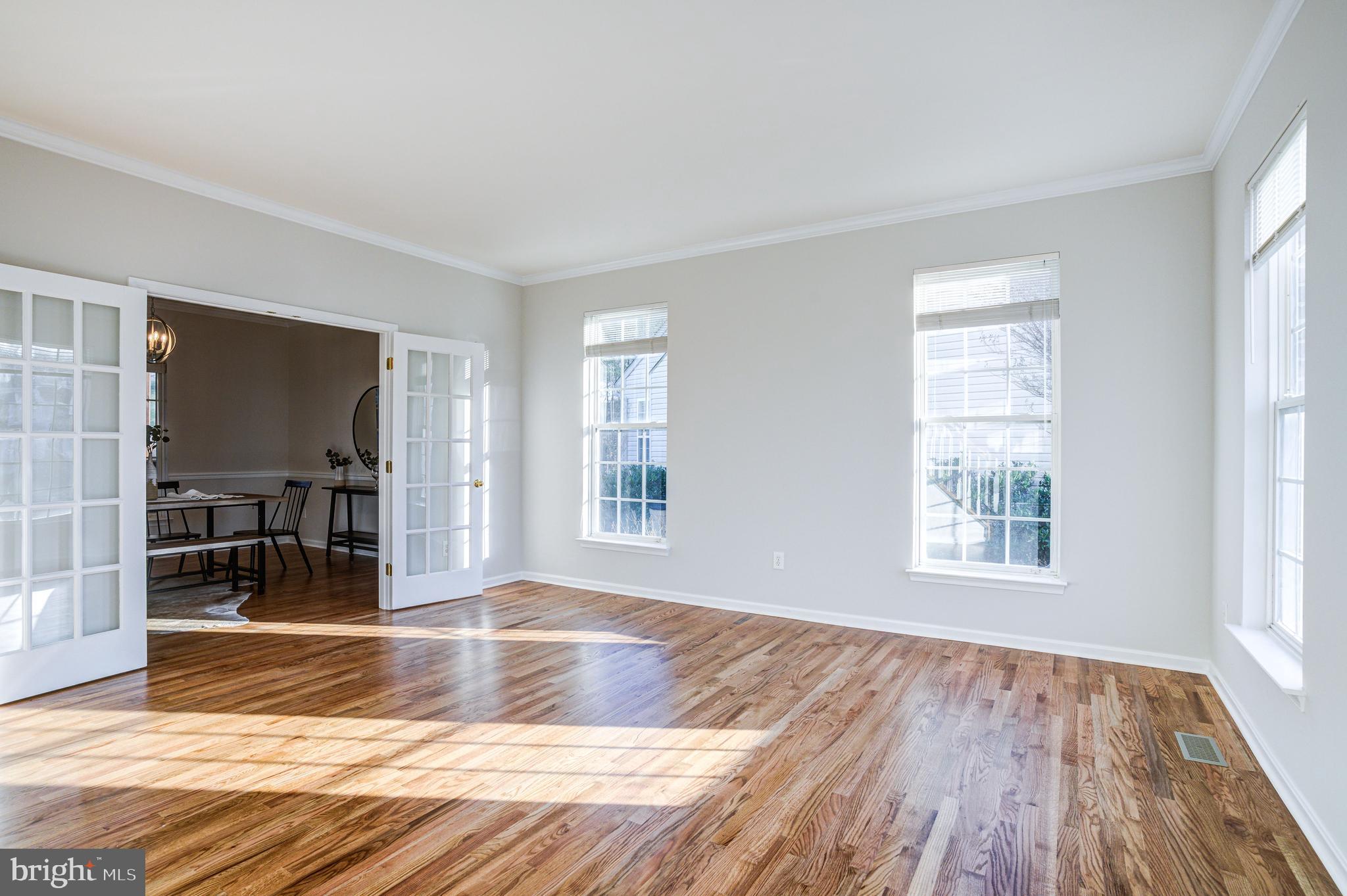 FARMINGTON VILLAGE - Residential