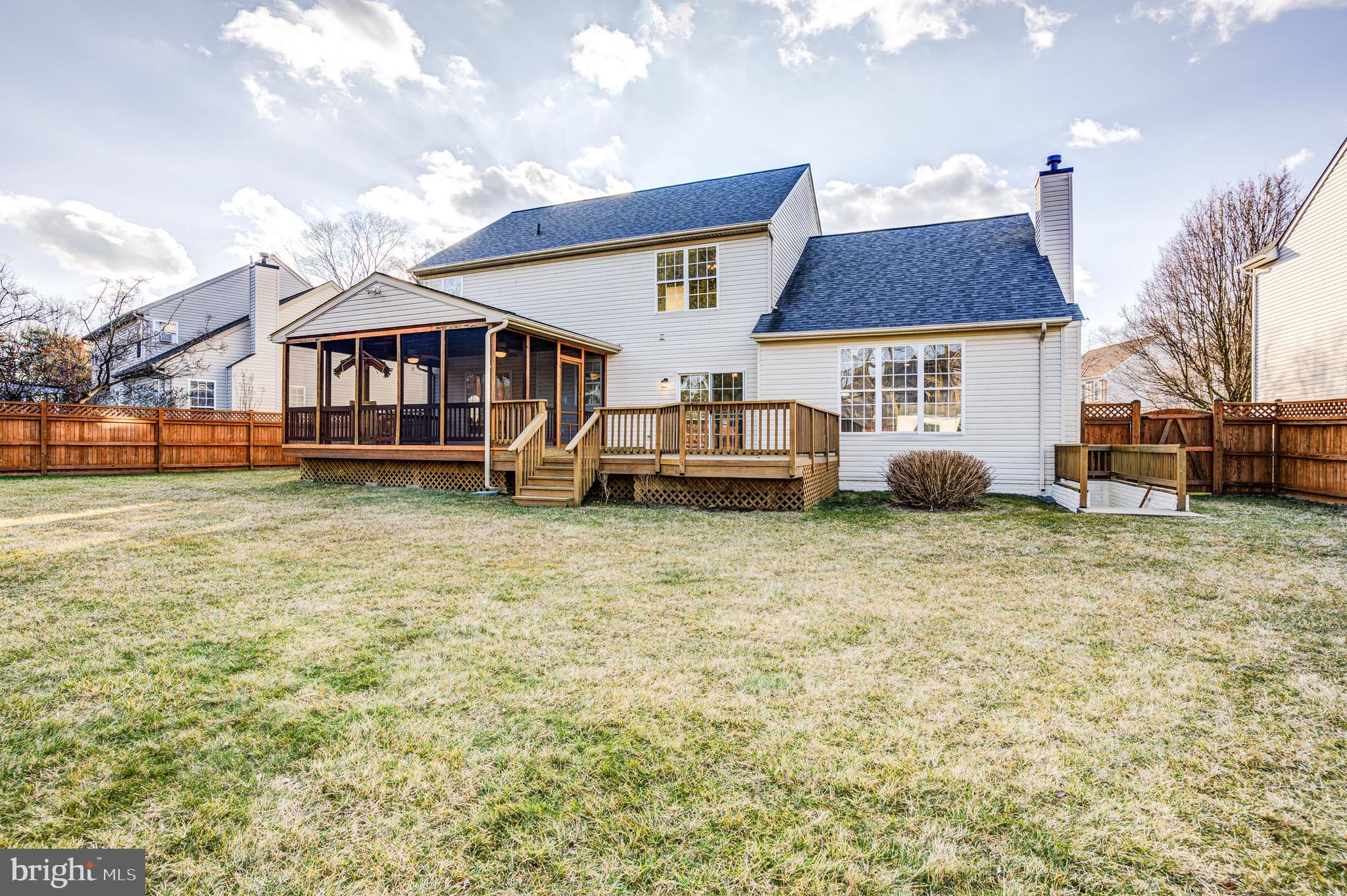 FARMINGTON VILLAGE - Residential