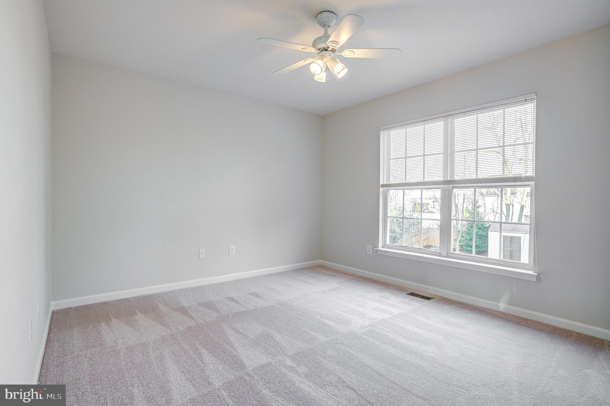 FARMINGTON VILLAGE - Residential