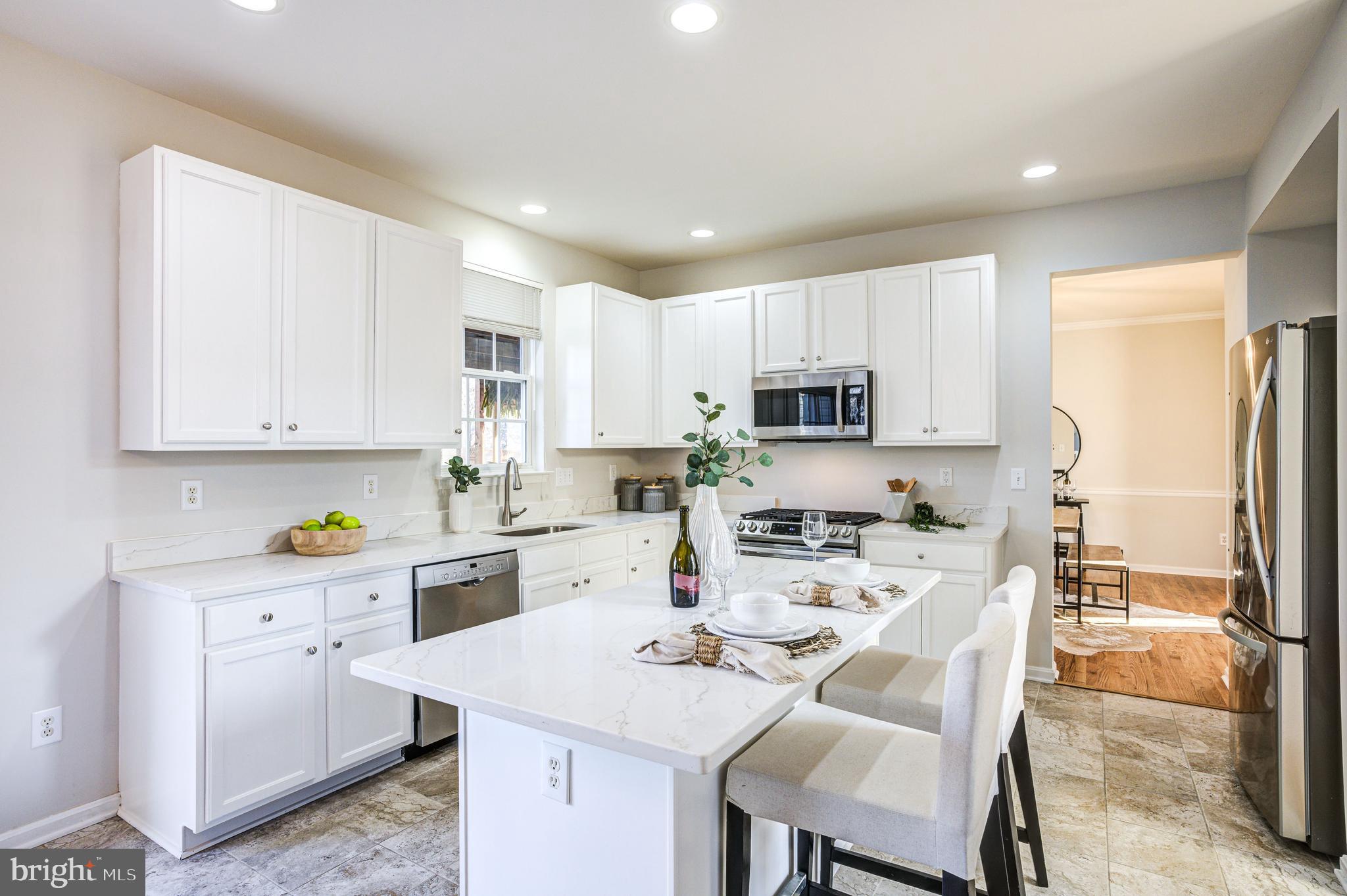 FARMINGTON VILLAGE - Residential