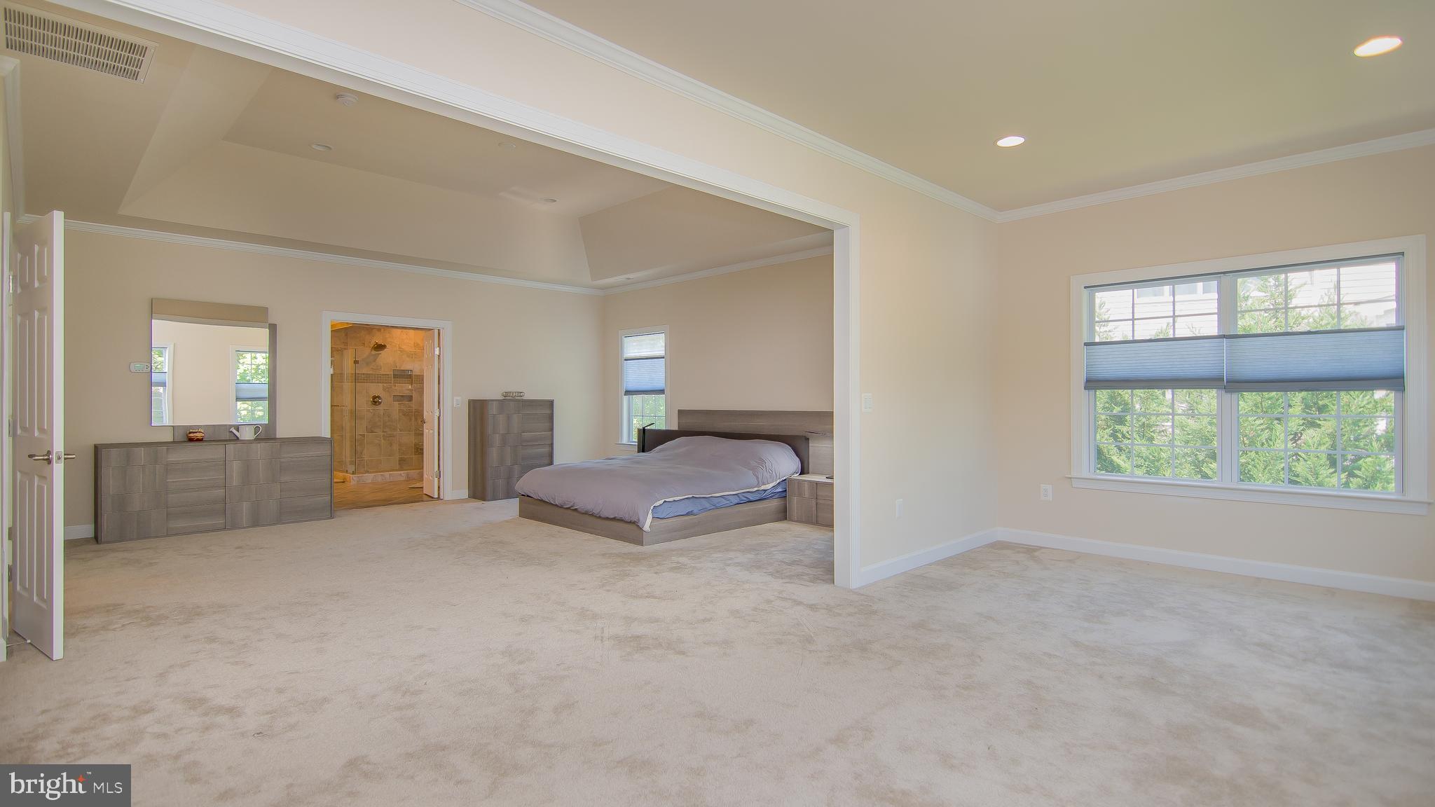 DEVON PARK - Residential