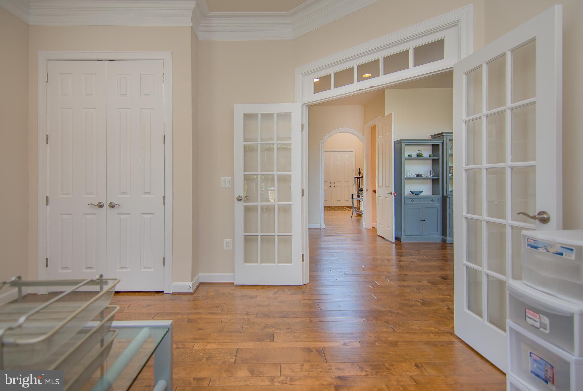 DEVON PARK - Residential