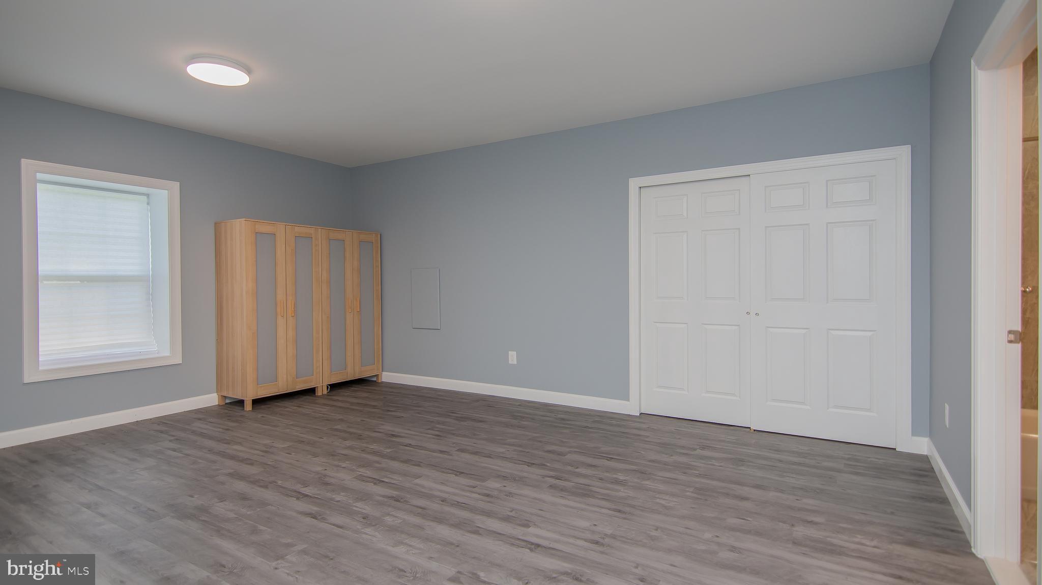 DEVON PARK - Residential