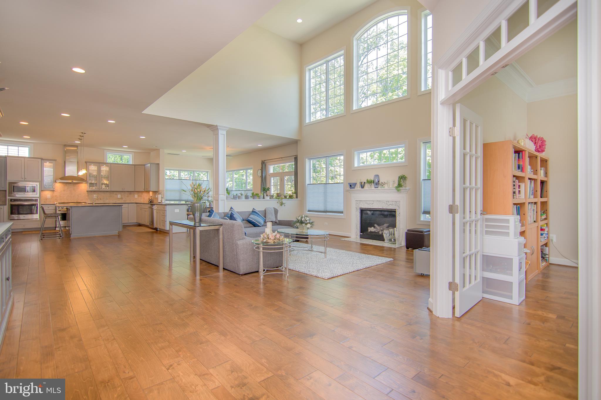 DEVON PARK - Residential