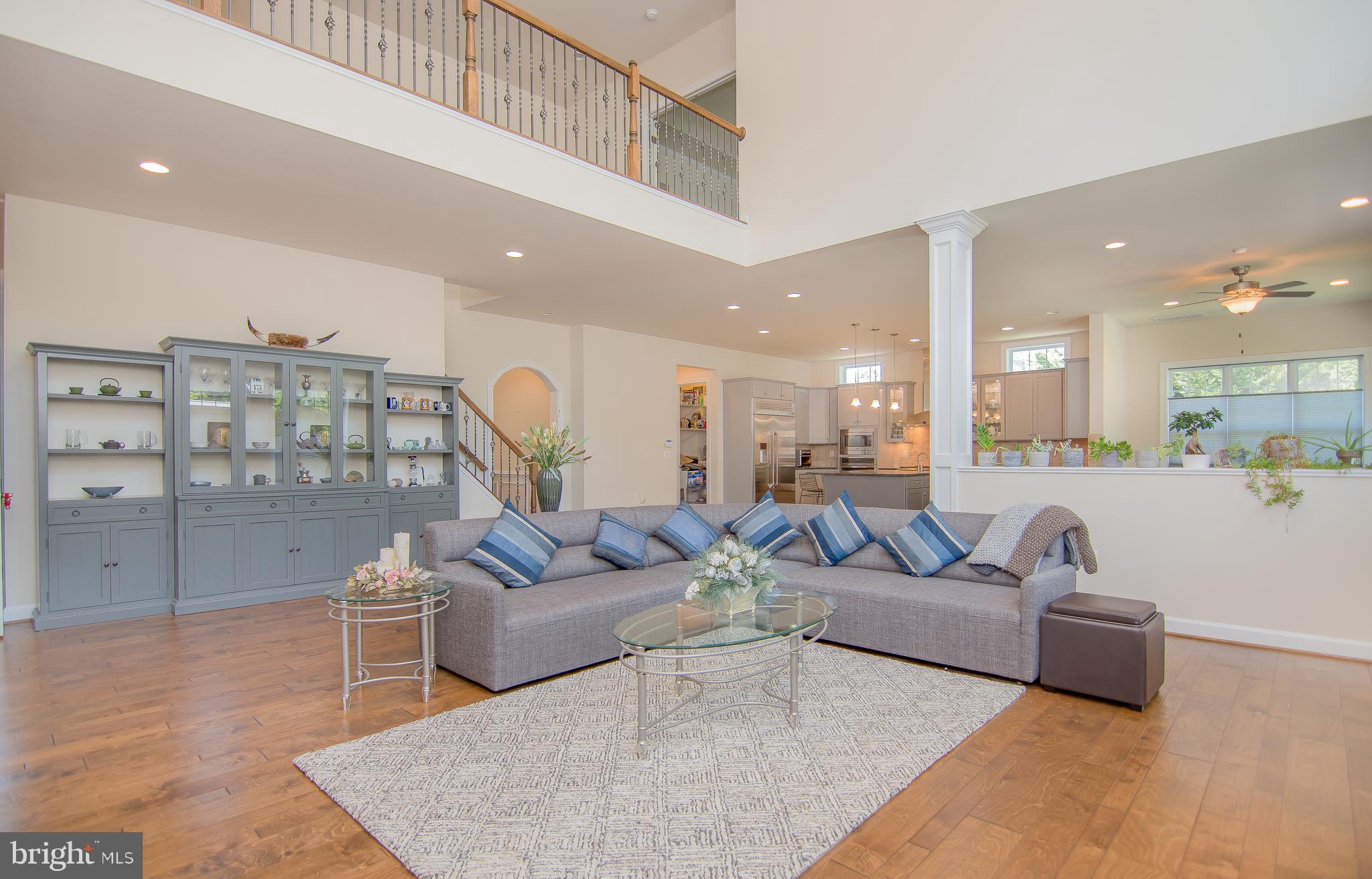 DEVON PARK - Residential