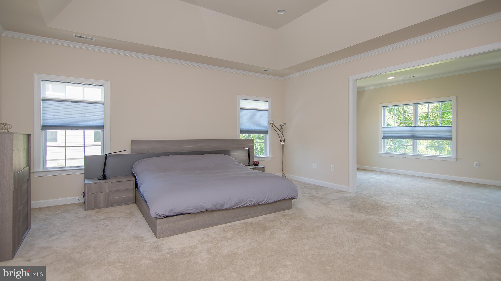 DEVON PARK - Residential