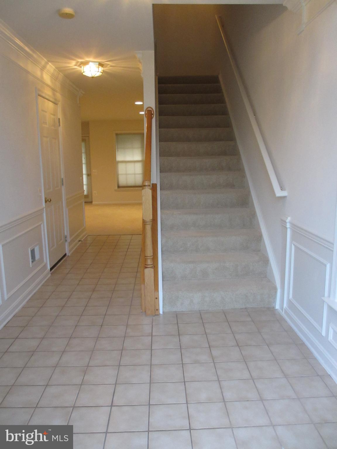 LOUDOUN PARKWAY CENTER - Residential Lease