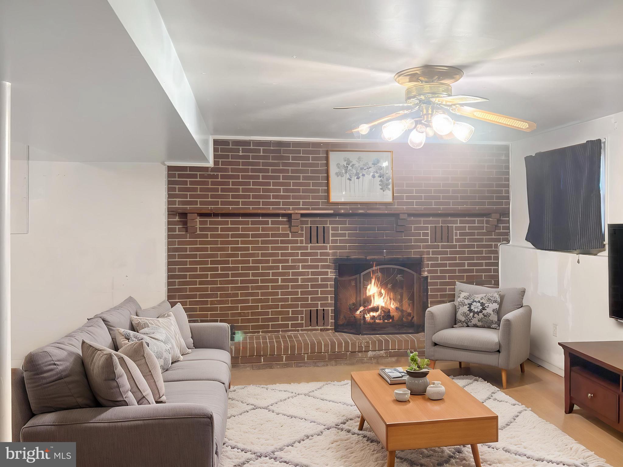 RANDALLSTOWN - Residential