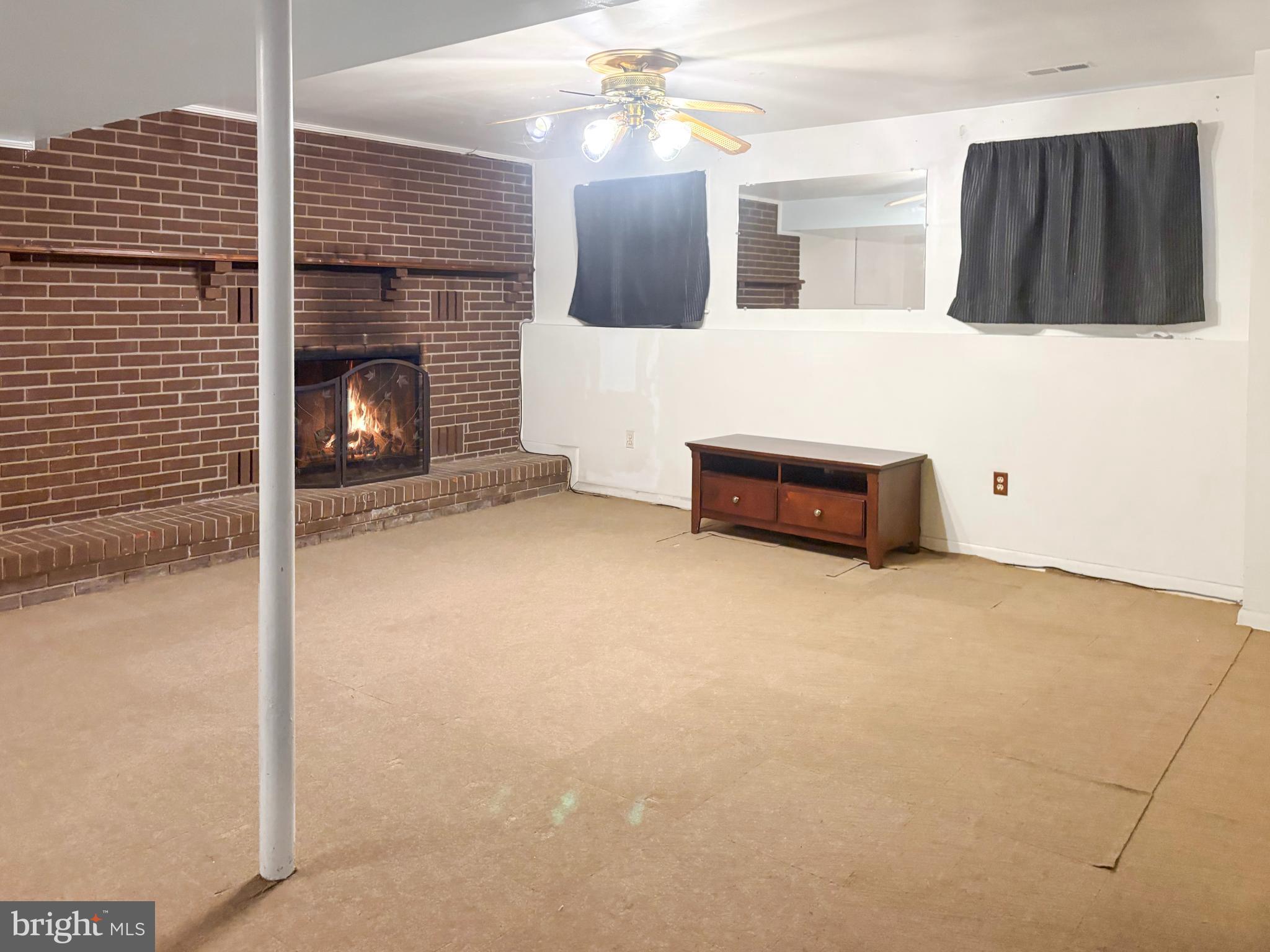 RANDALLSTOWN - Residential