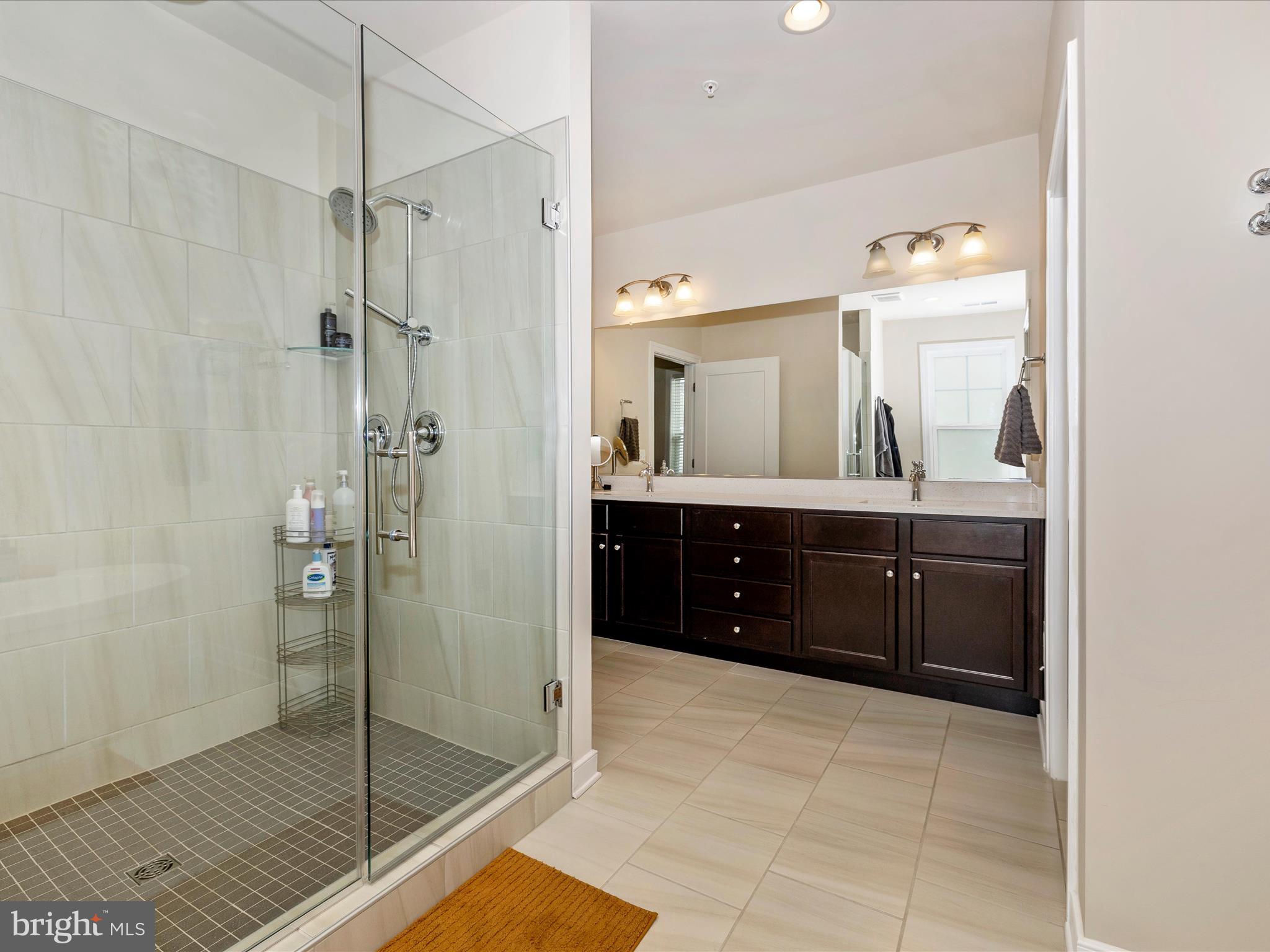 LANDSDALE - Residential