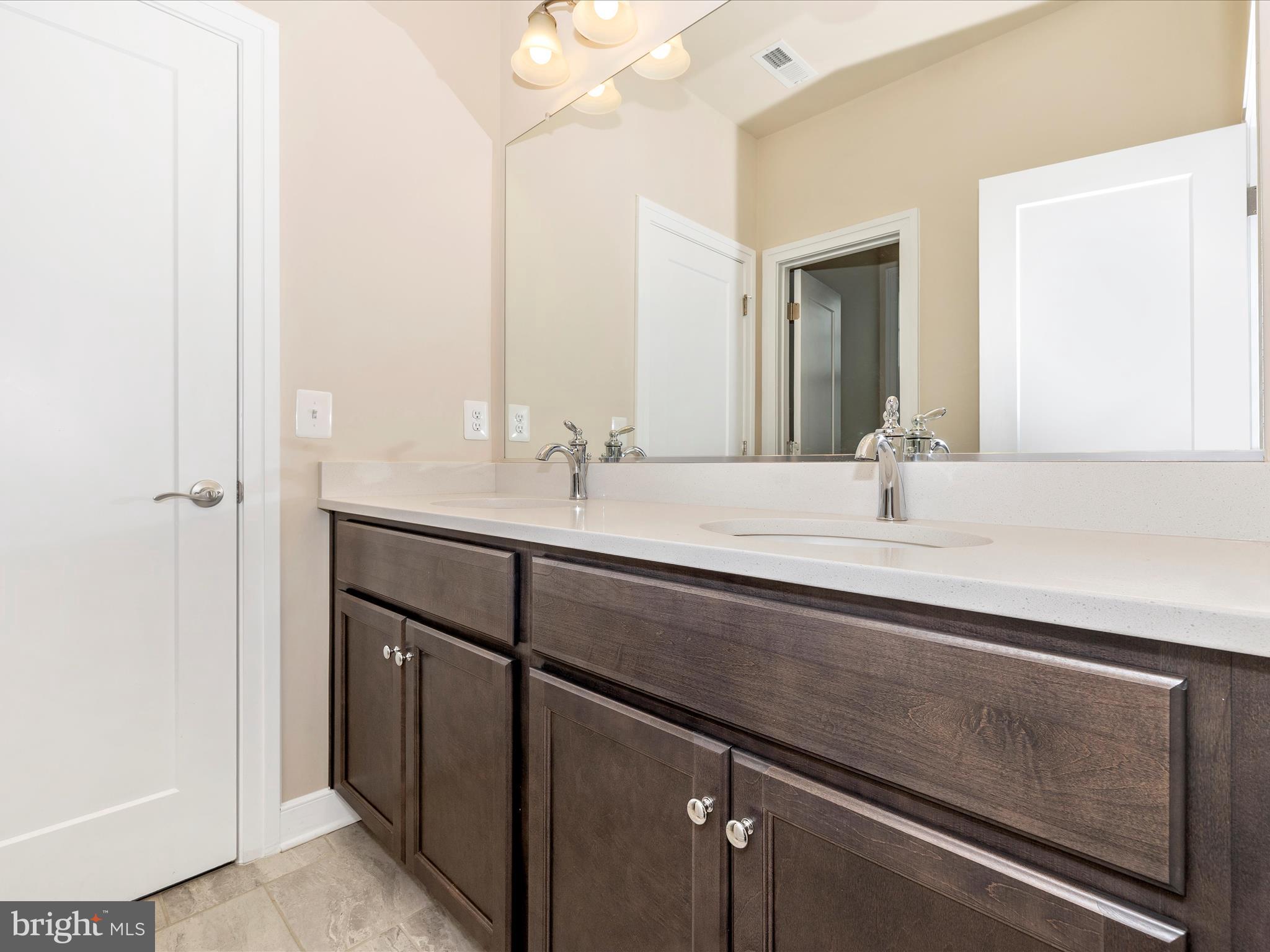 LANDSDALE - Residential