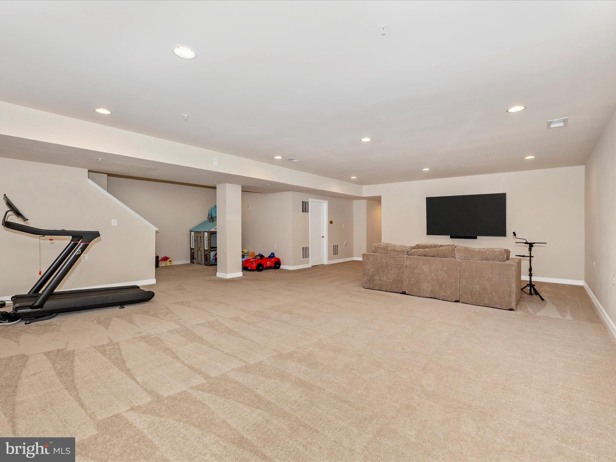 LANDSDALE - Residential