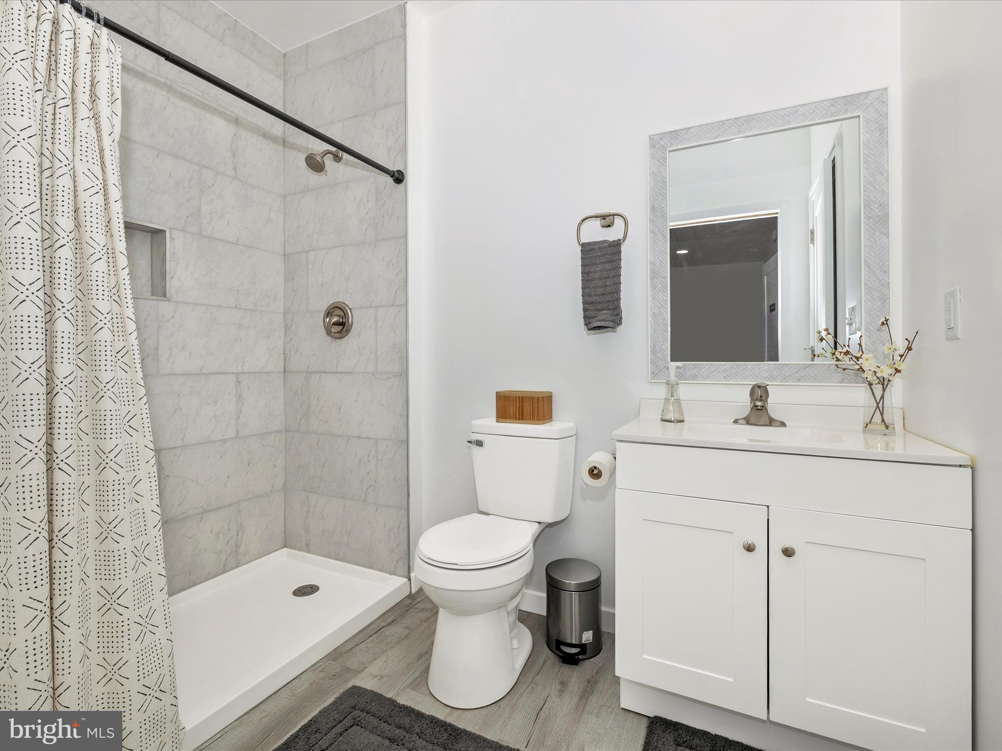 LANDSDALE - Residential