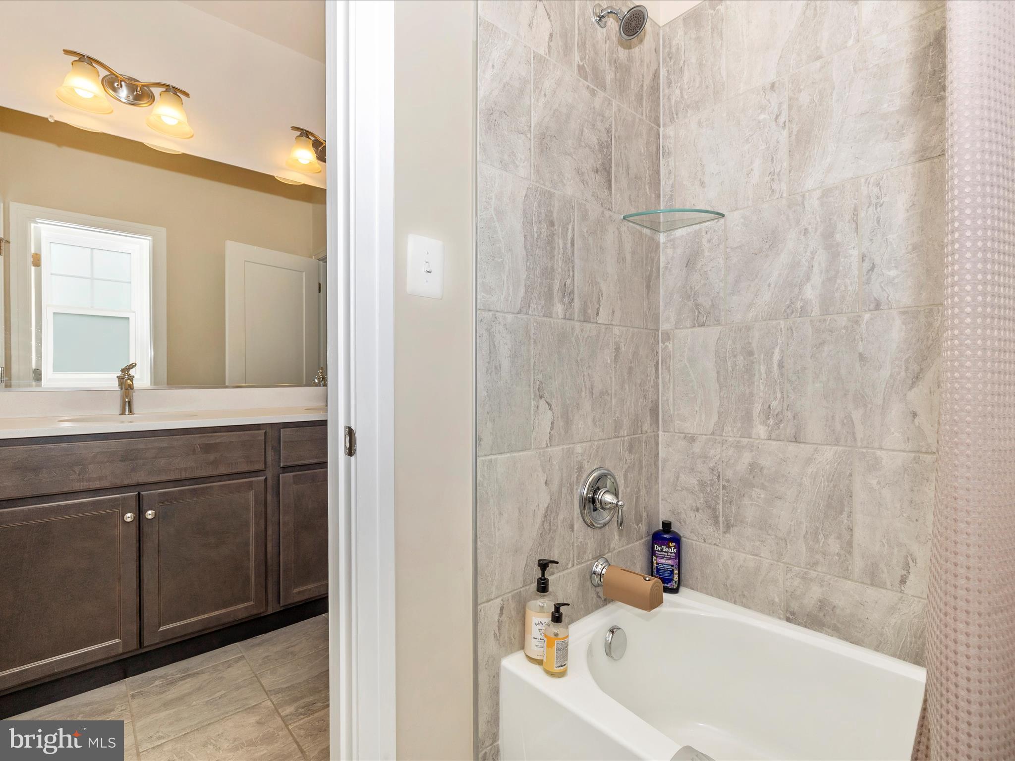 LANDSDALE - Residential