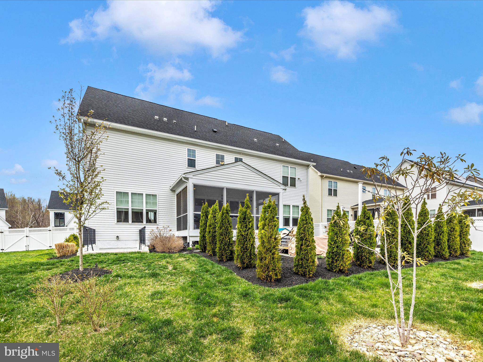 LANDSDALE - Residential