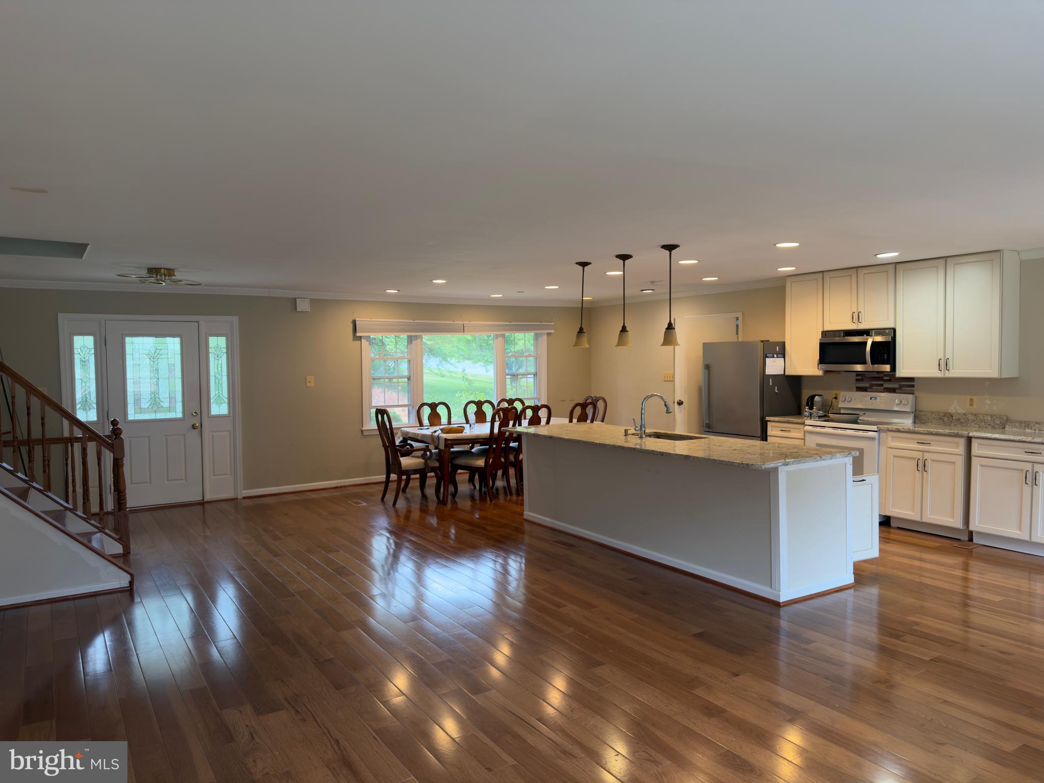 CLARKES LANDING - Residential