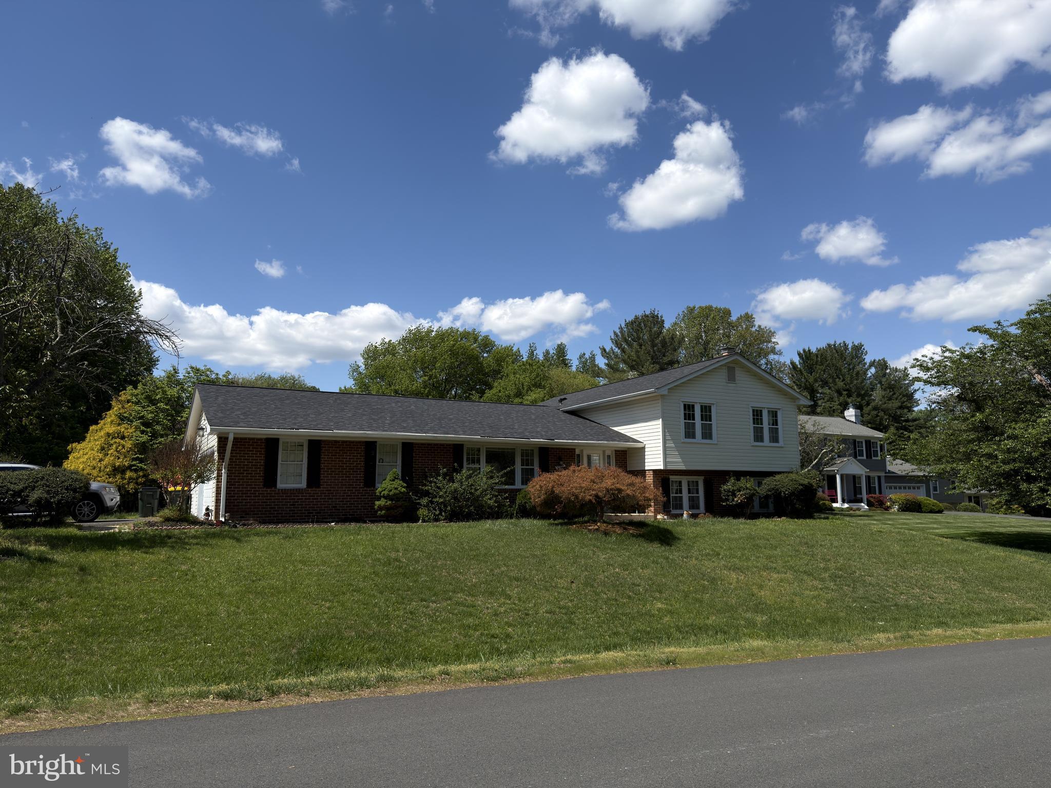 CLARKES LANDING - Residential