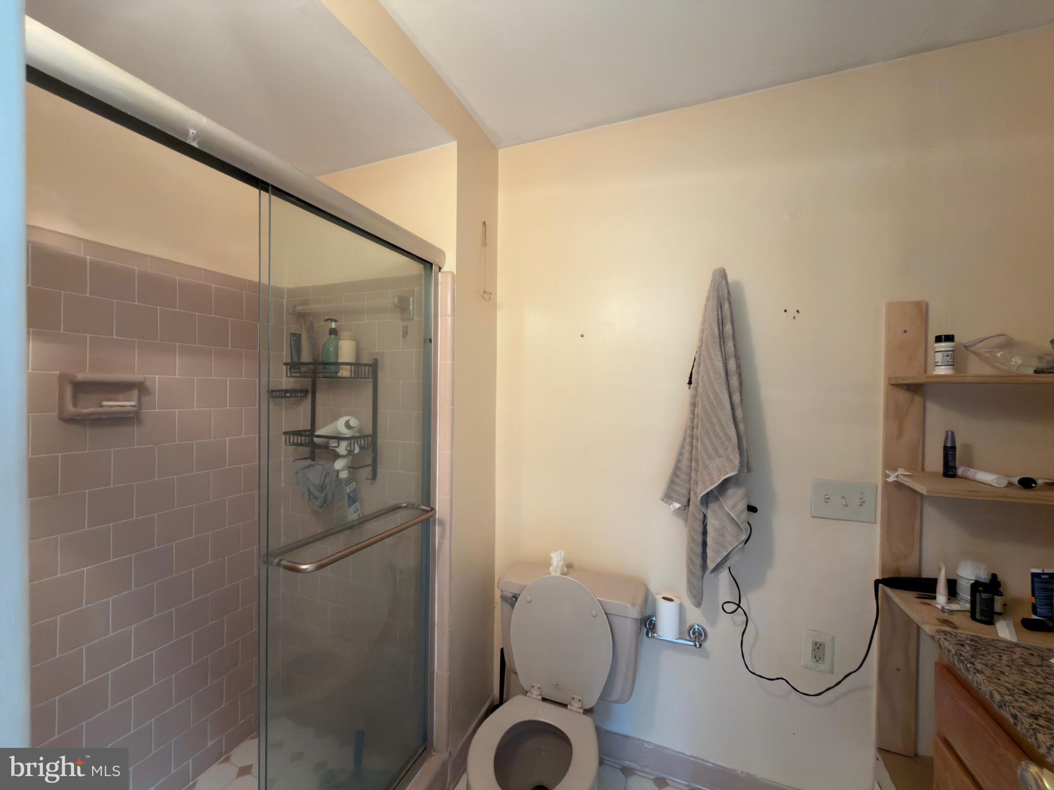 CLARKES LANDING - Residential