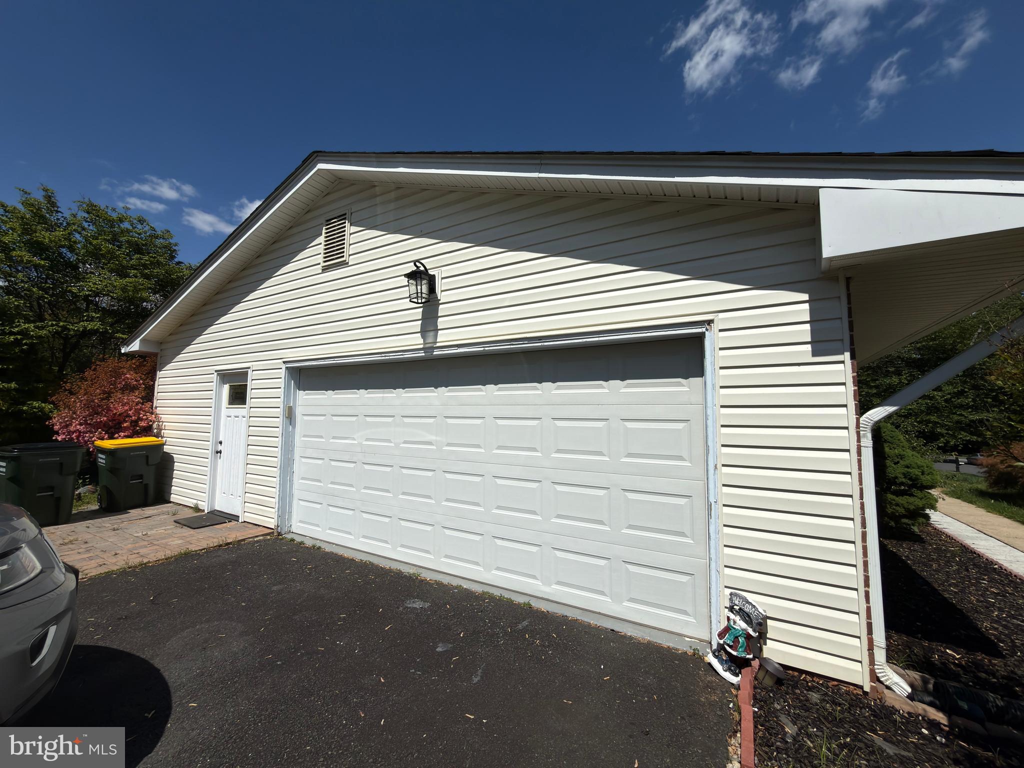 CLARKES LANDING - Residential