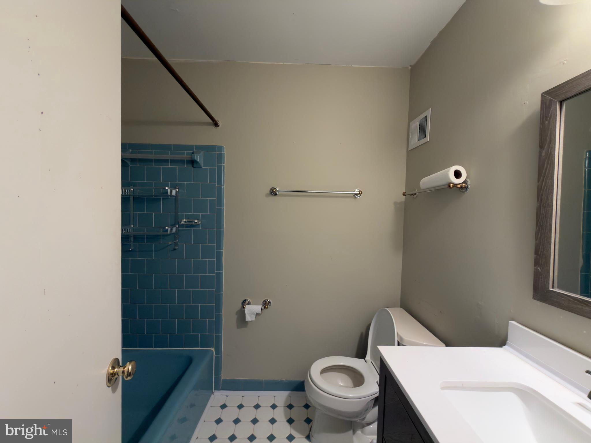 CLARKES LANDING - Residential