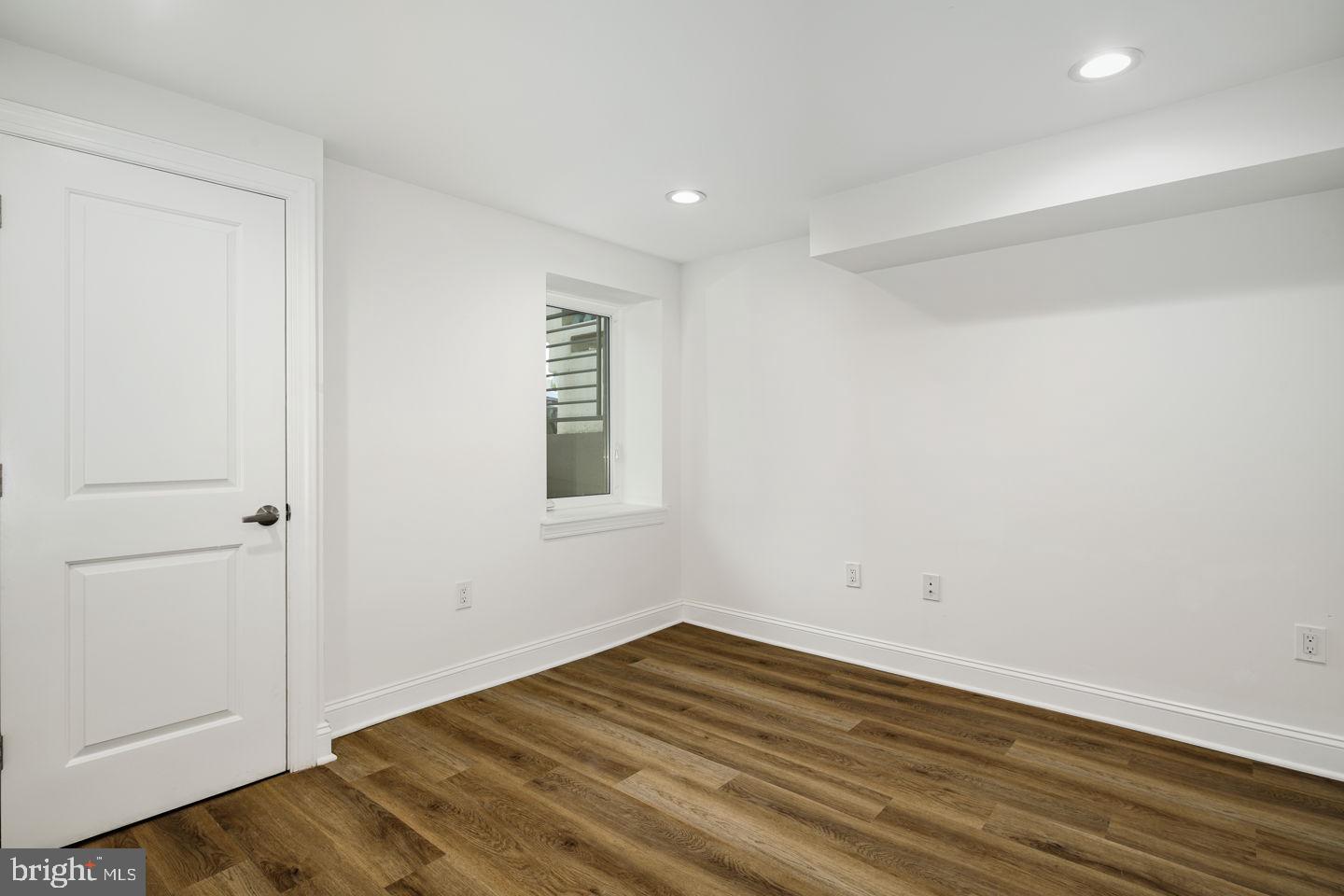 WEST KENSINGTON - Residential Lease