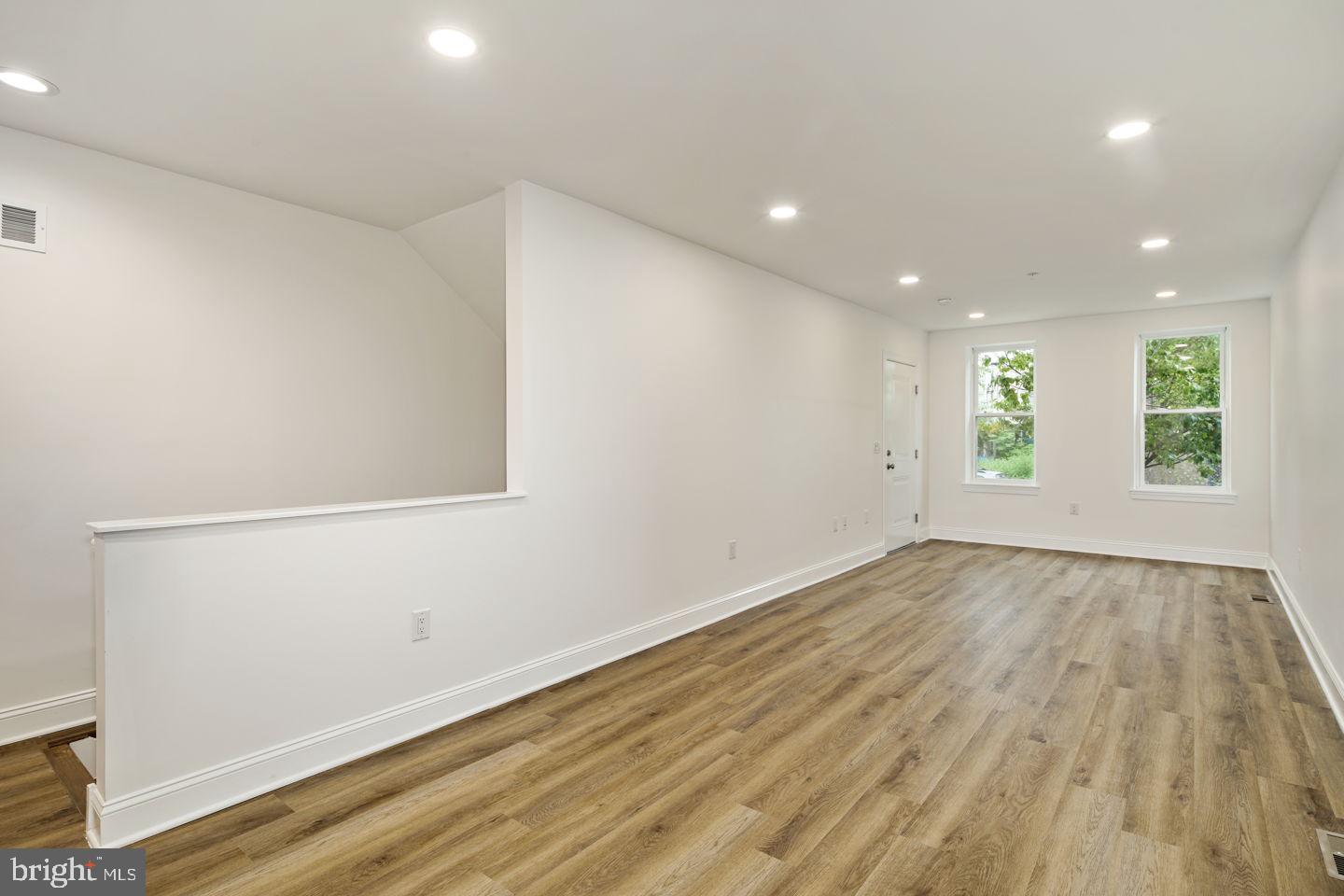 WEST KENSINGTON - Residential Lease