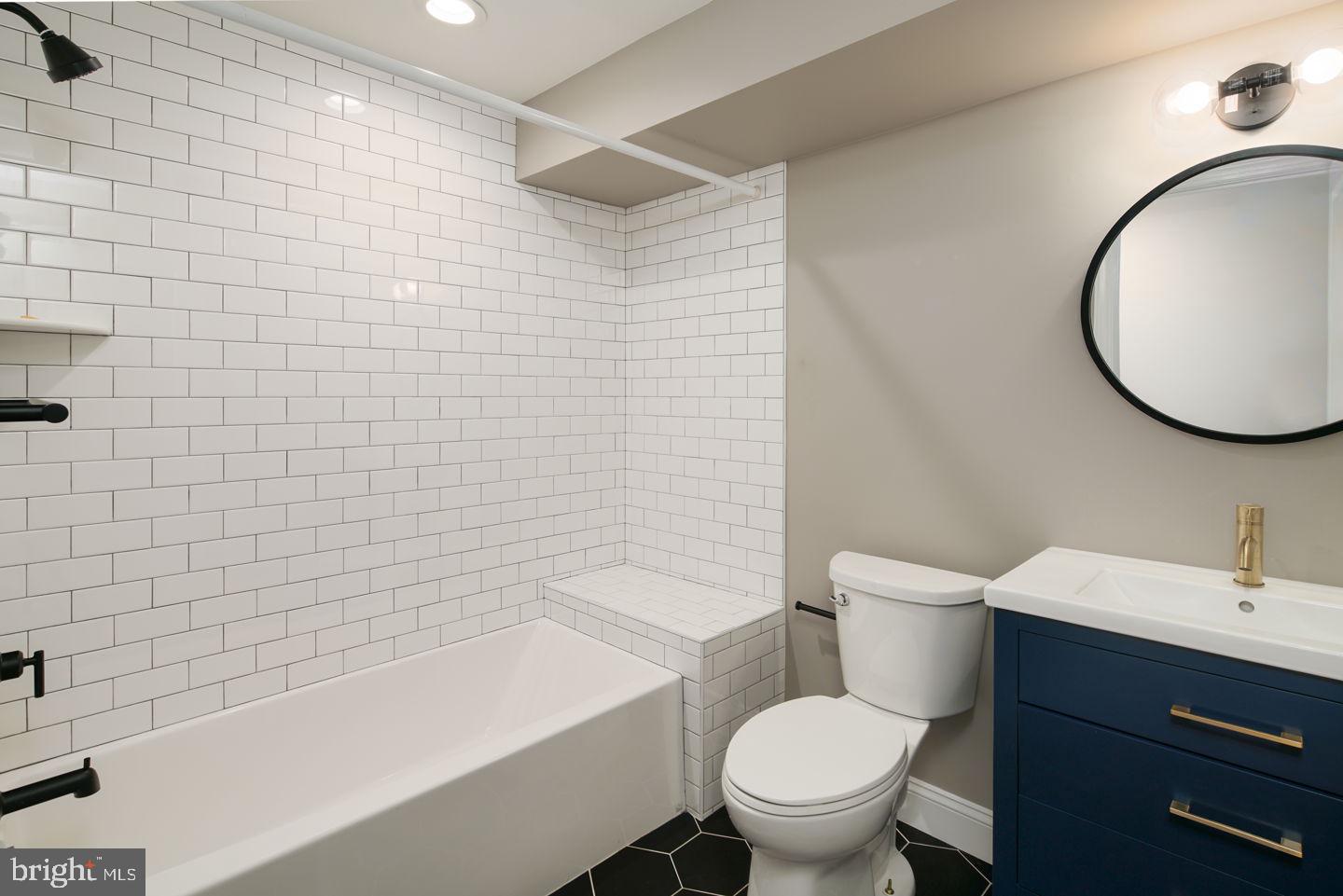 WEST KENSINGTON - Residential Lease