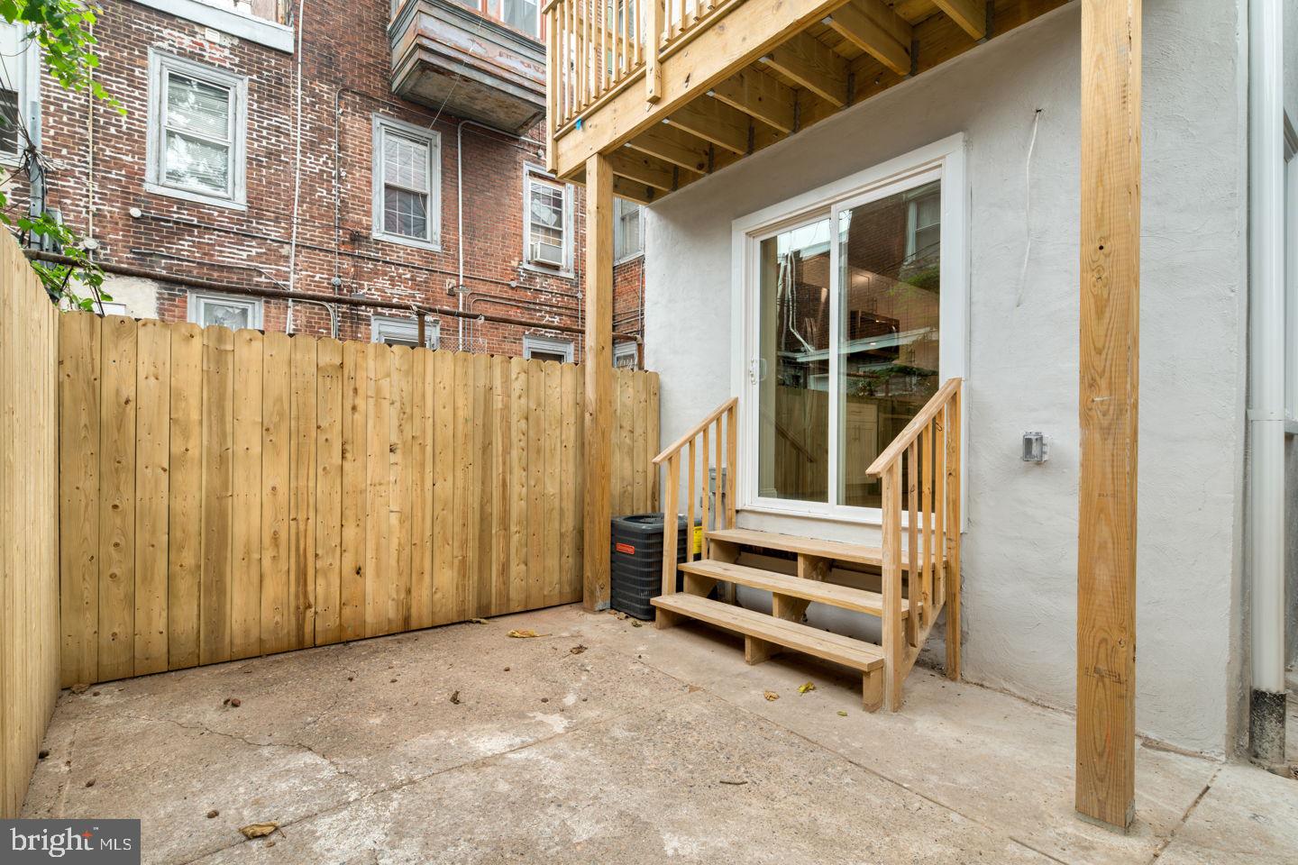 WEST KENSINGTON - Residential Lease