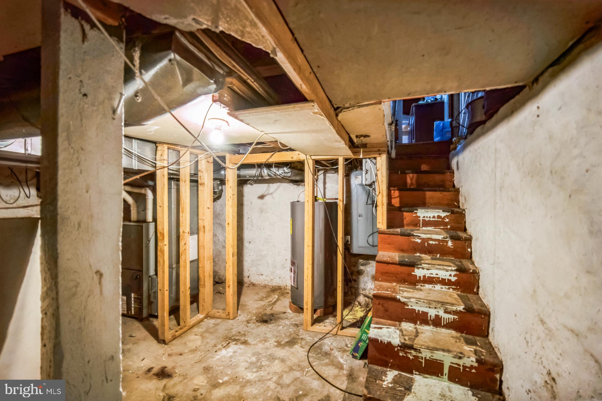 COATESVILLE - Residential