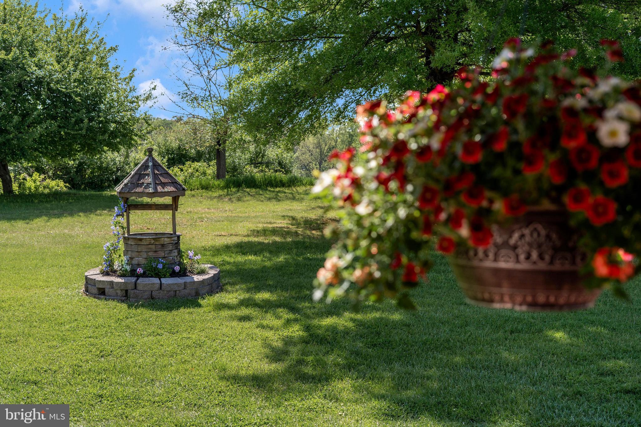 WHITINGS NECK FARM ESTATES - Residential