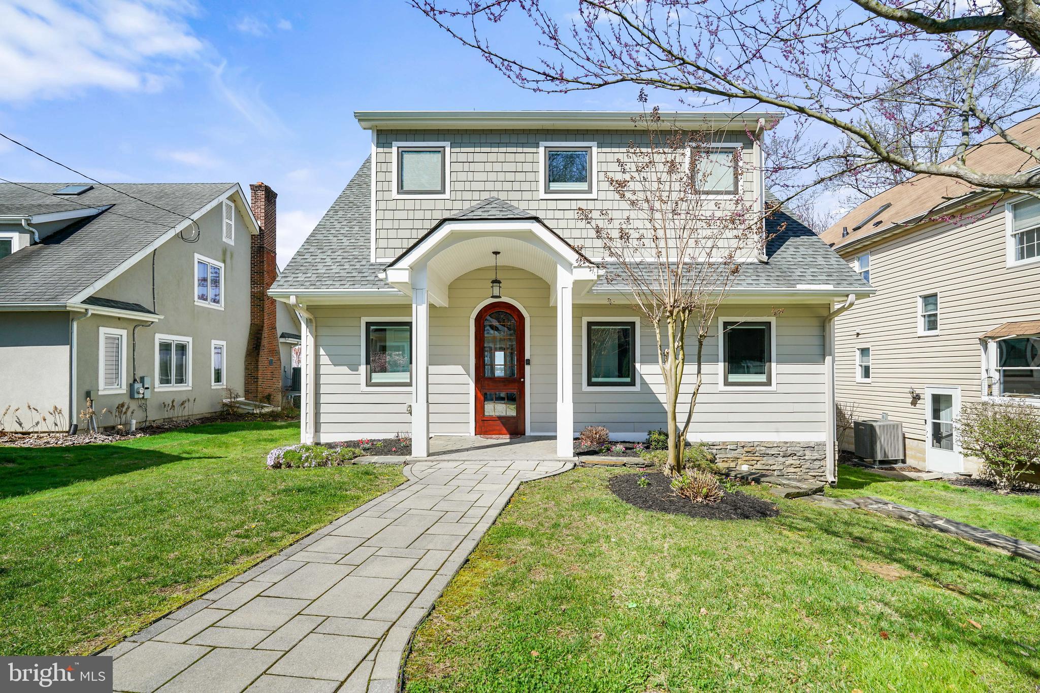 41 RIVERSIDE DRIVE