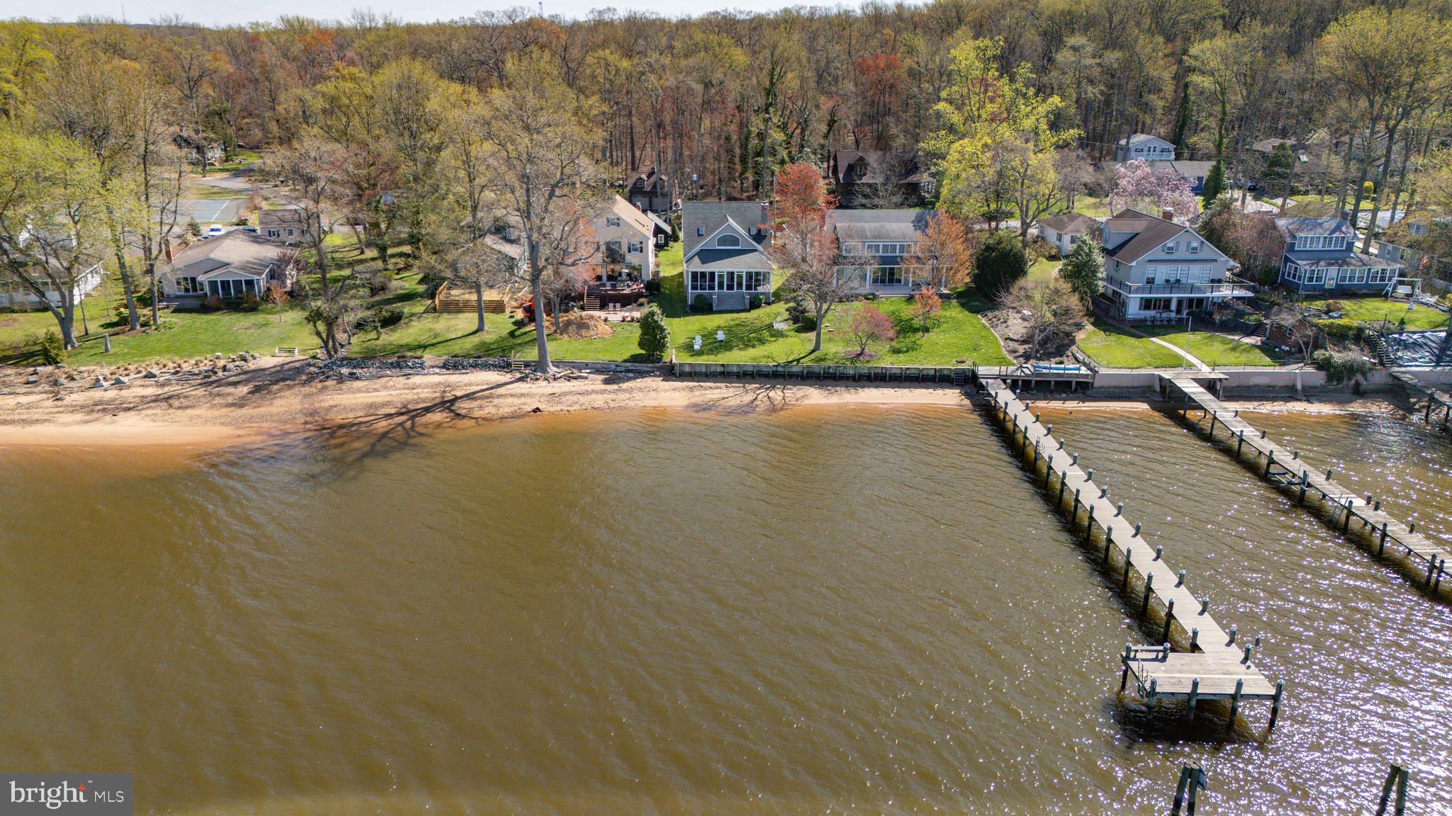 HANCES POINT - Residential