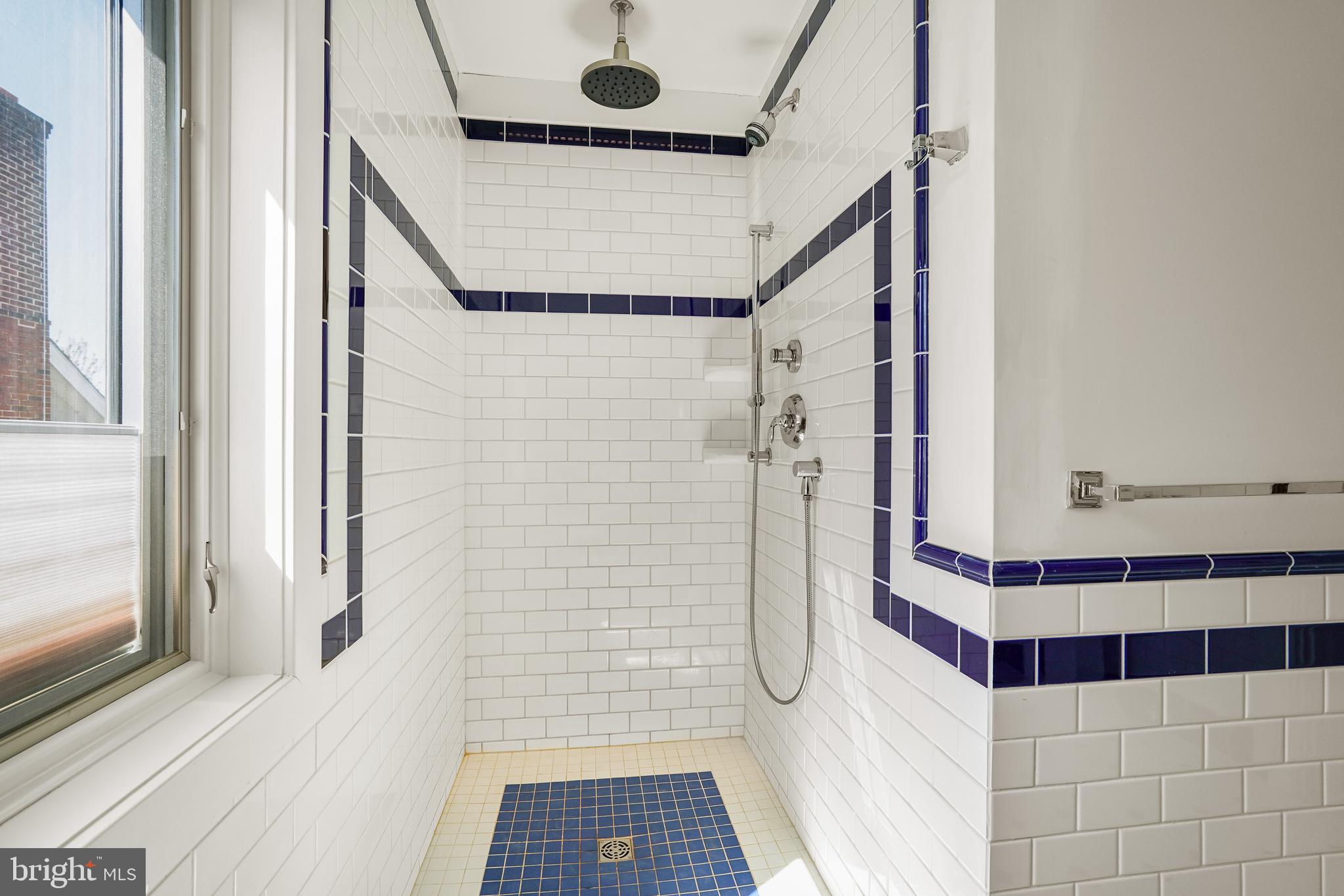 HANCES POINT - Residential