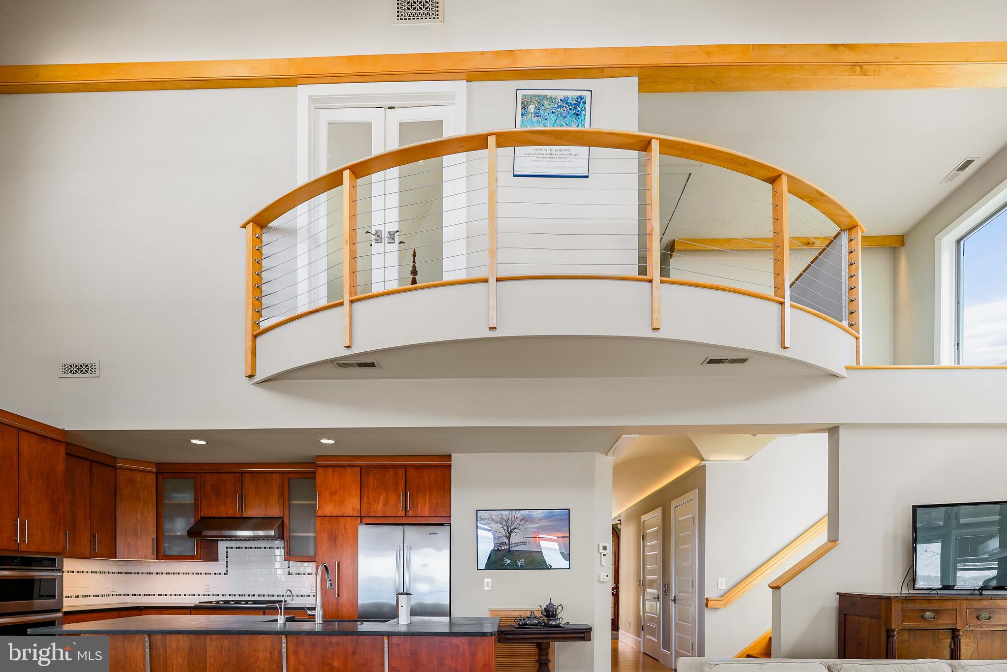 HANCES POINT - Residential