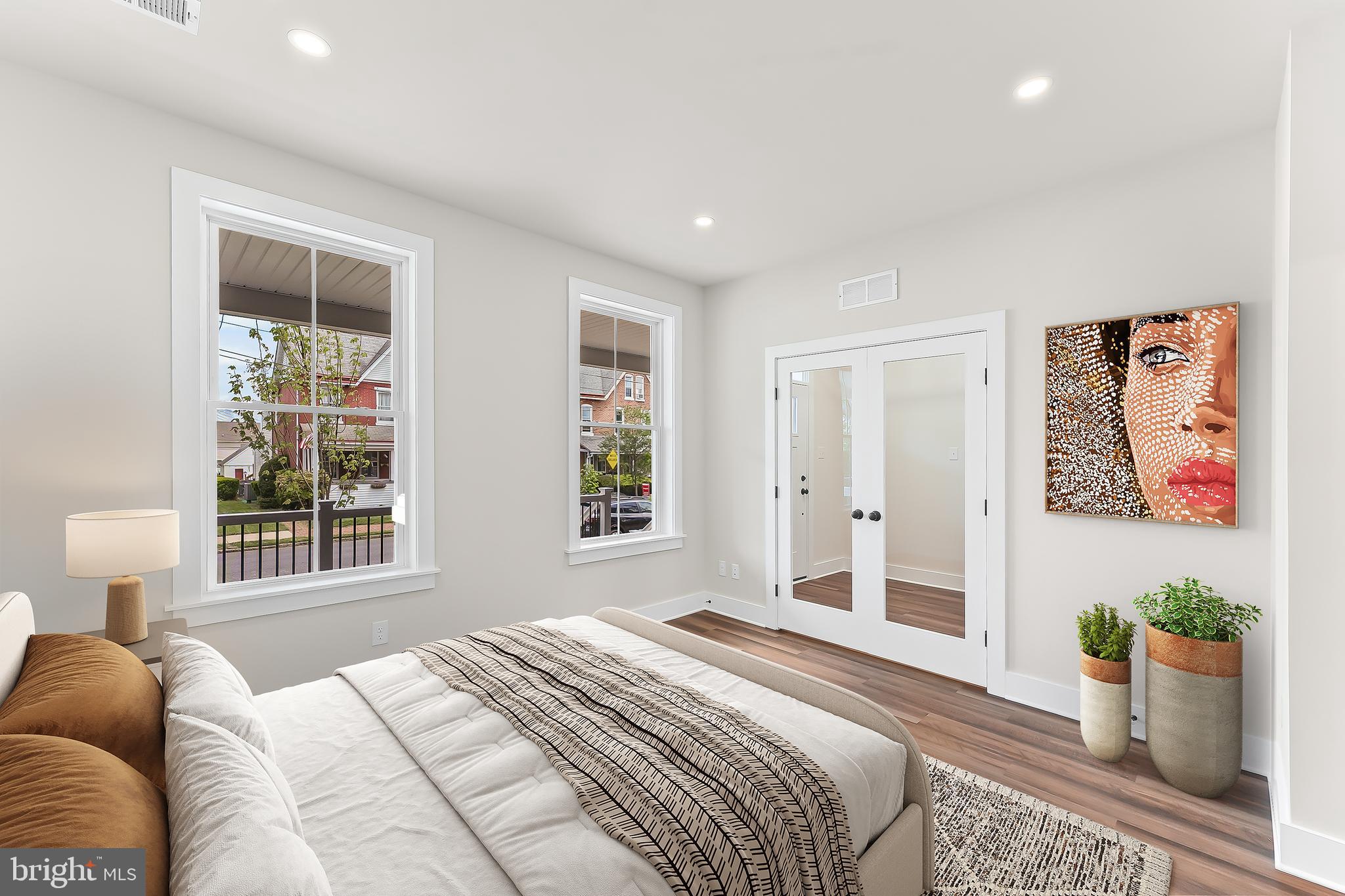 RIGGTOWN COMMONS - Residential