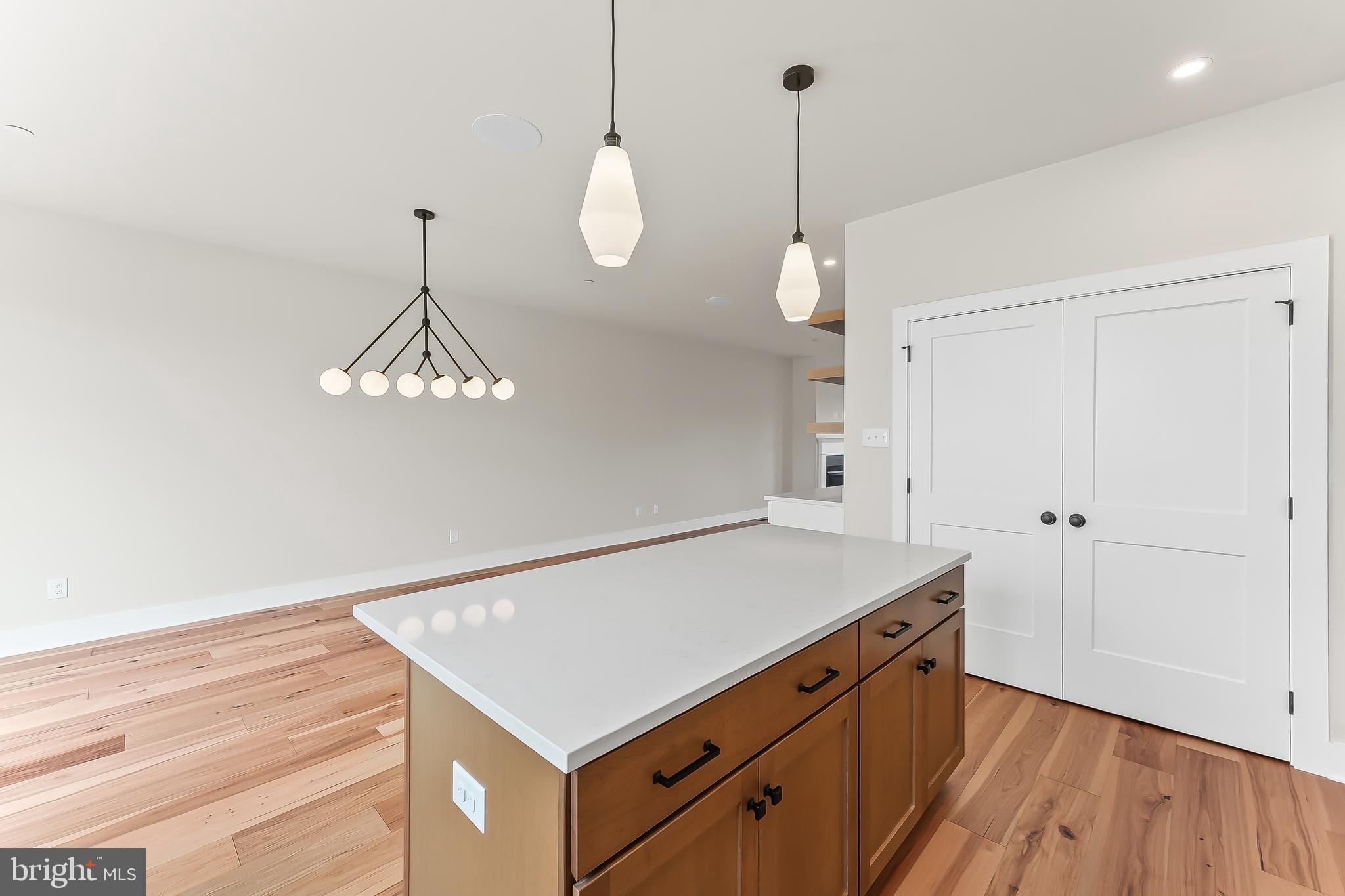 RIGGTOWN COMMONS - Residential
